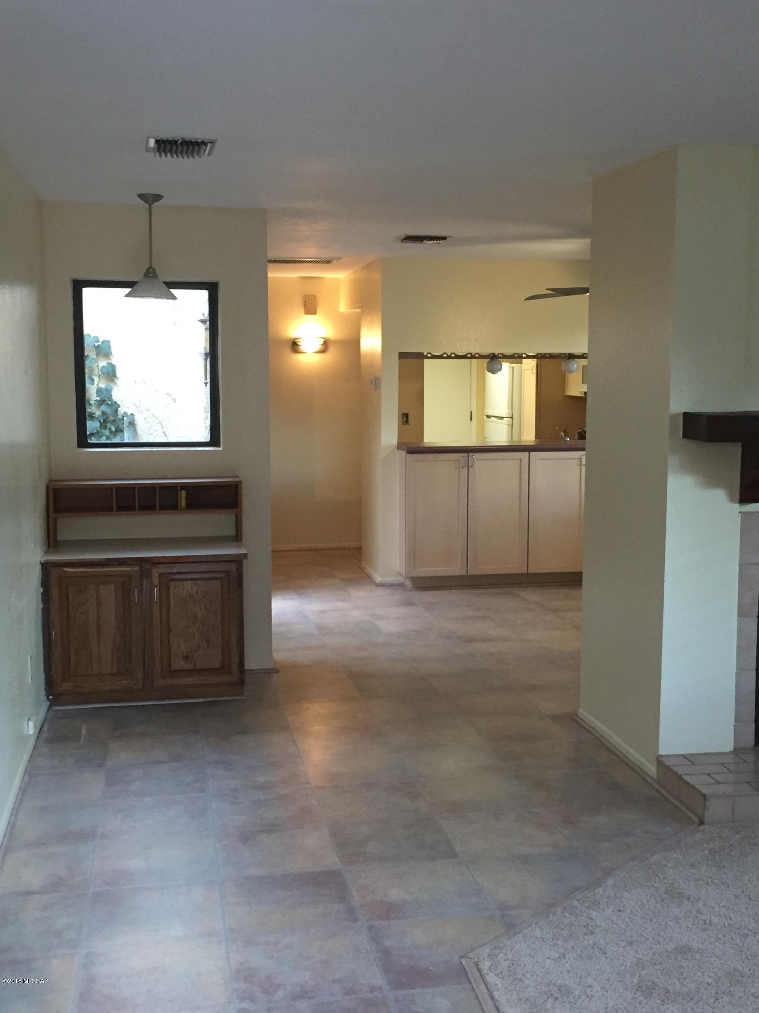 La Fontana (1-22) - Residential