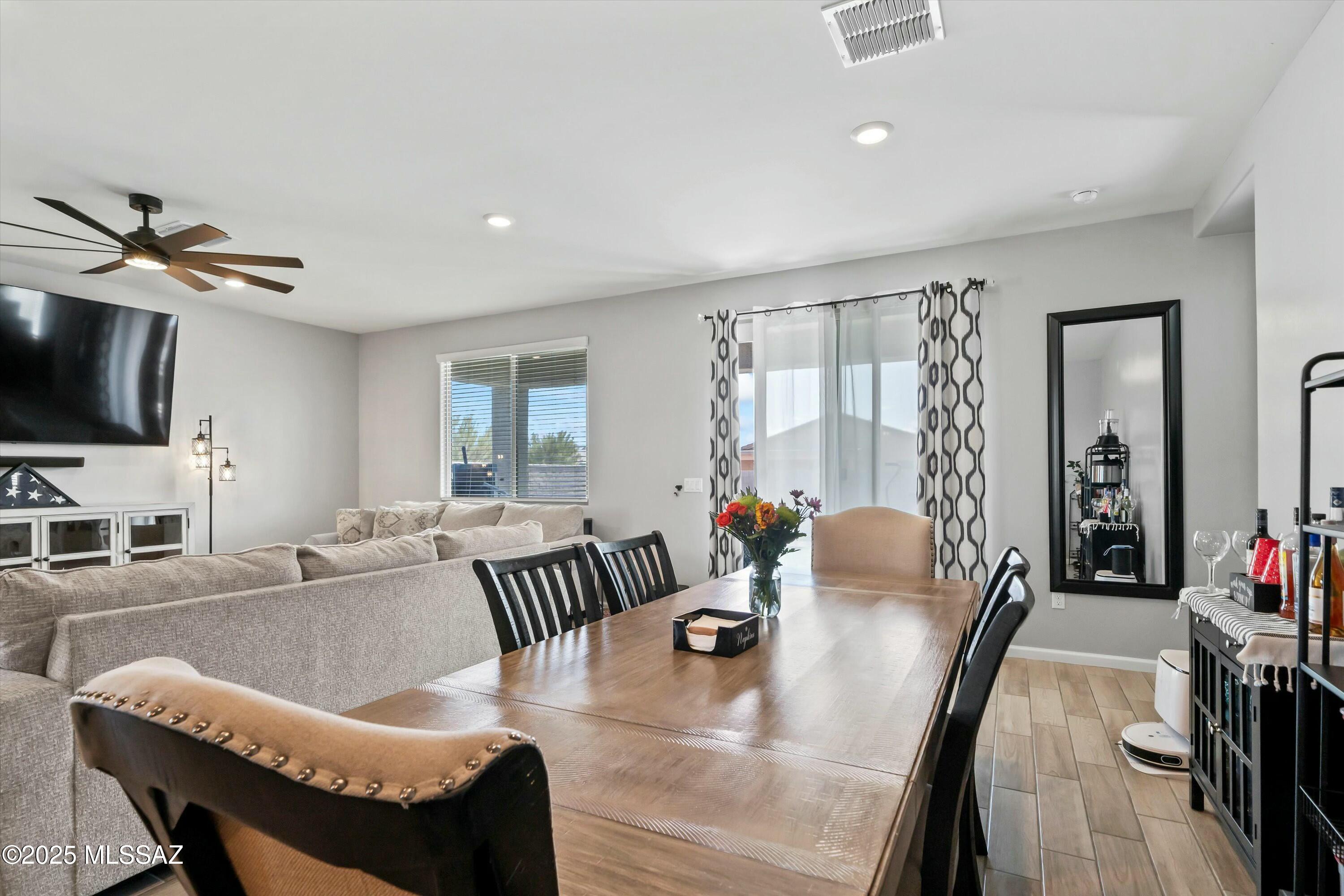La Estancia De Tucson (1-330) - Residential