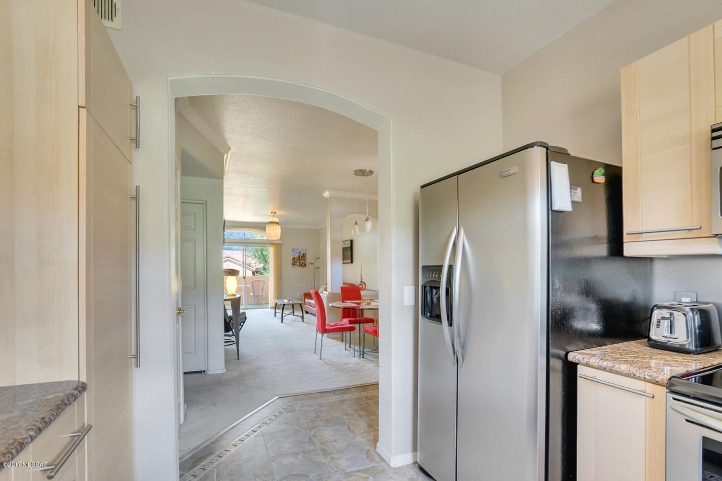 Pinnacle Canyon Condominium - Residential