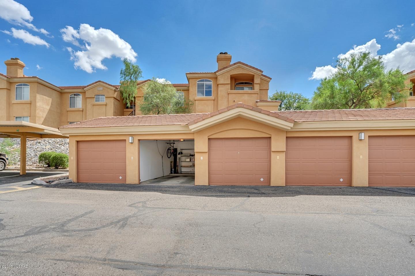 Pinnacle Canyon Condominium - Residential