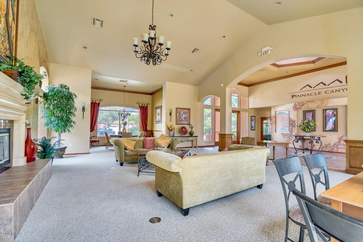 Pinnacle Canyon Condominium - Residential