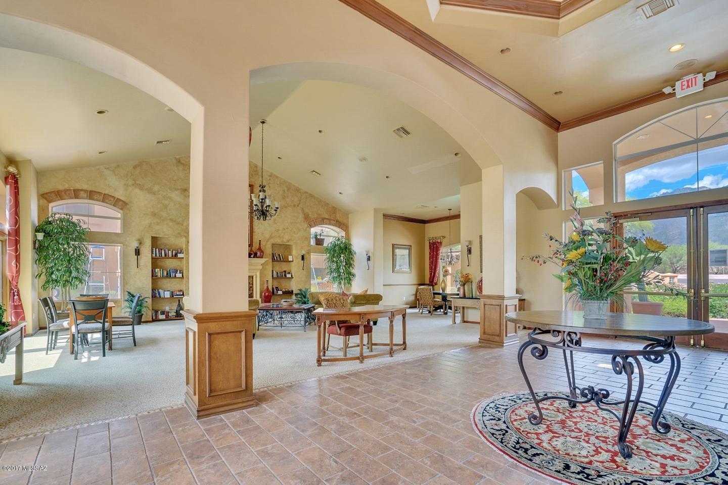 Pinnacle Canyon Condominium - Residential