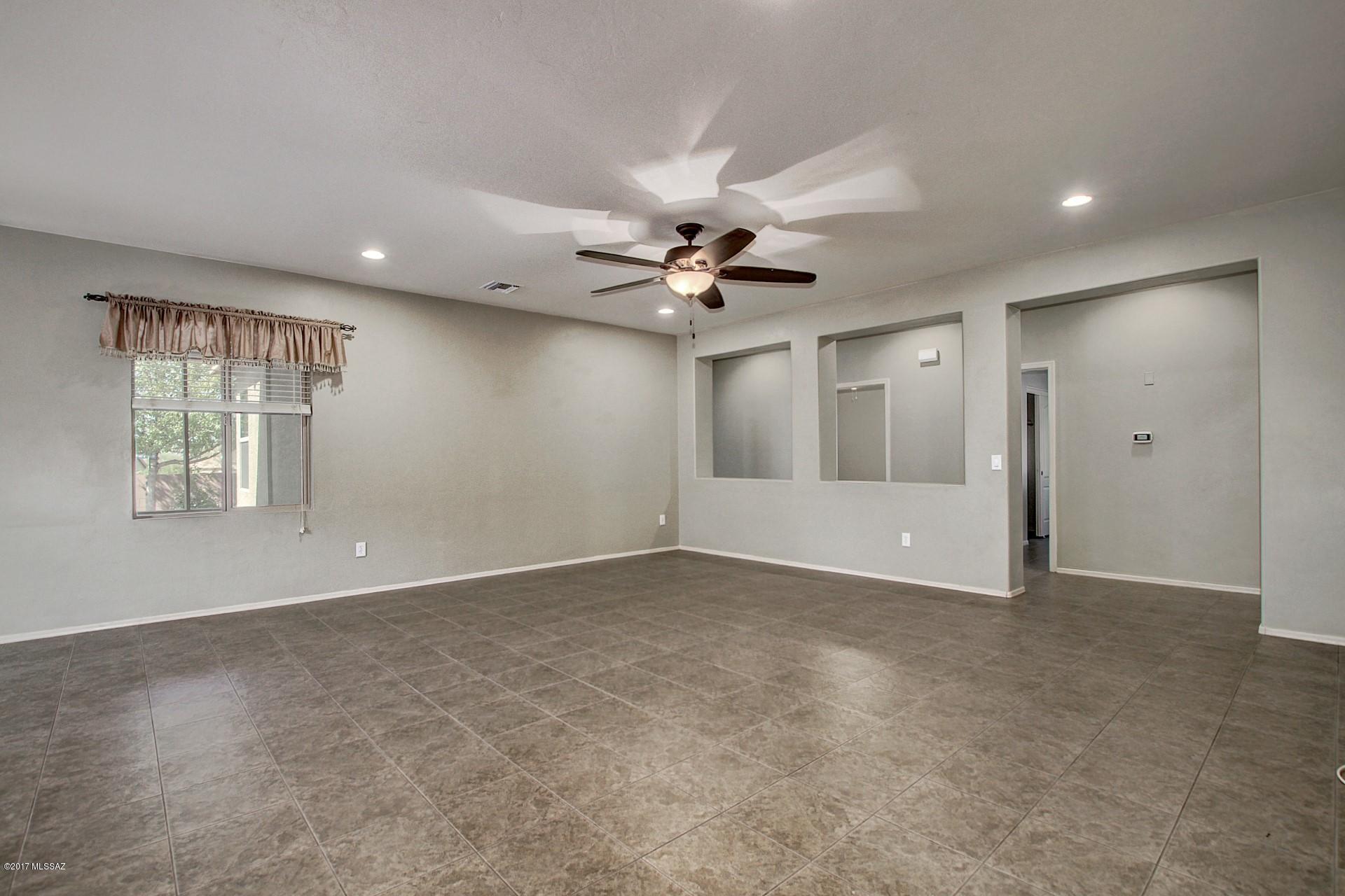 Madera Highlands Villages 1-10 & 15 - Residential