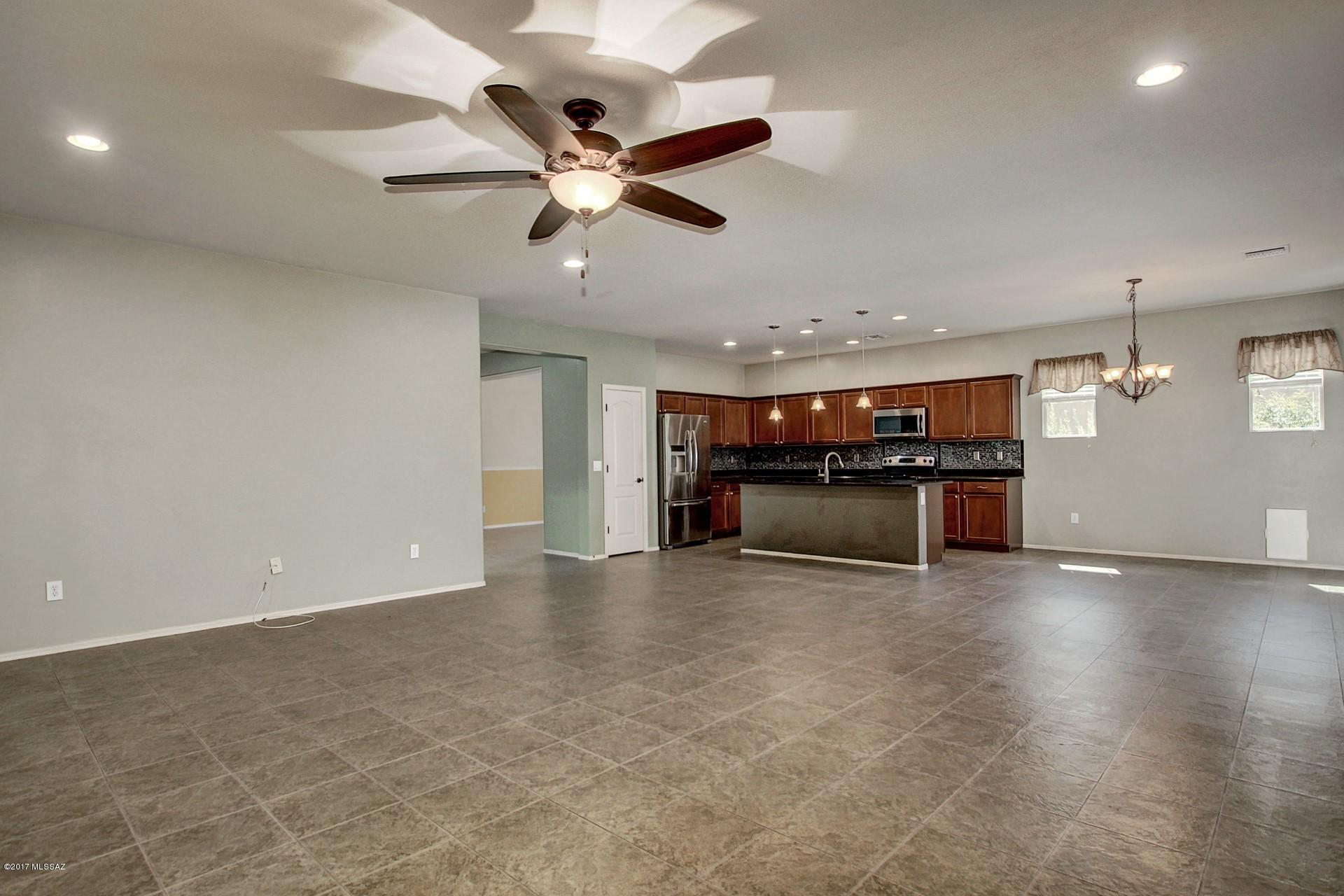 Madera Highlands Villages 1-10 & 15 - Residential