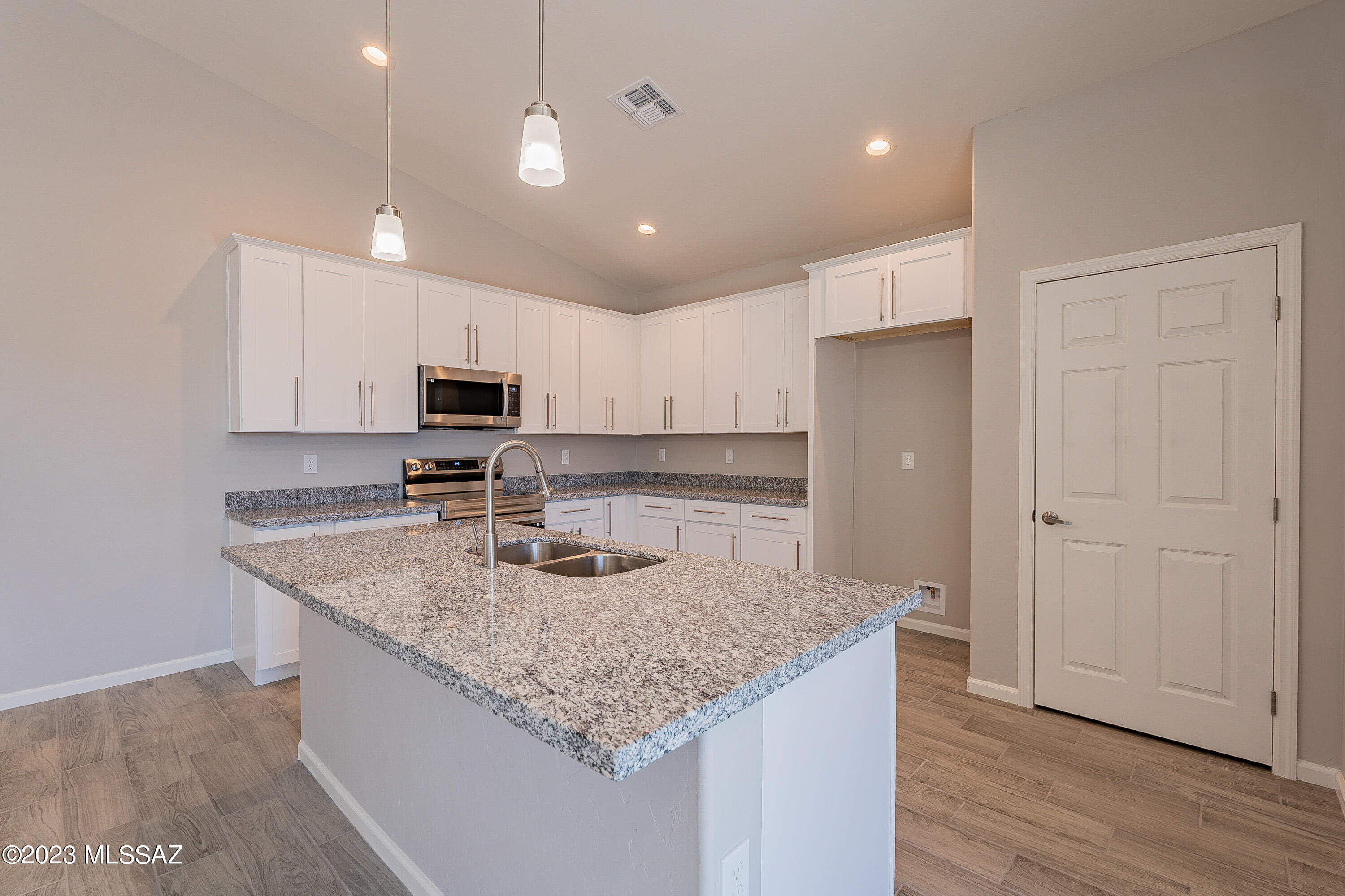 Rio Rico Villas 11 - Residential