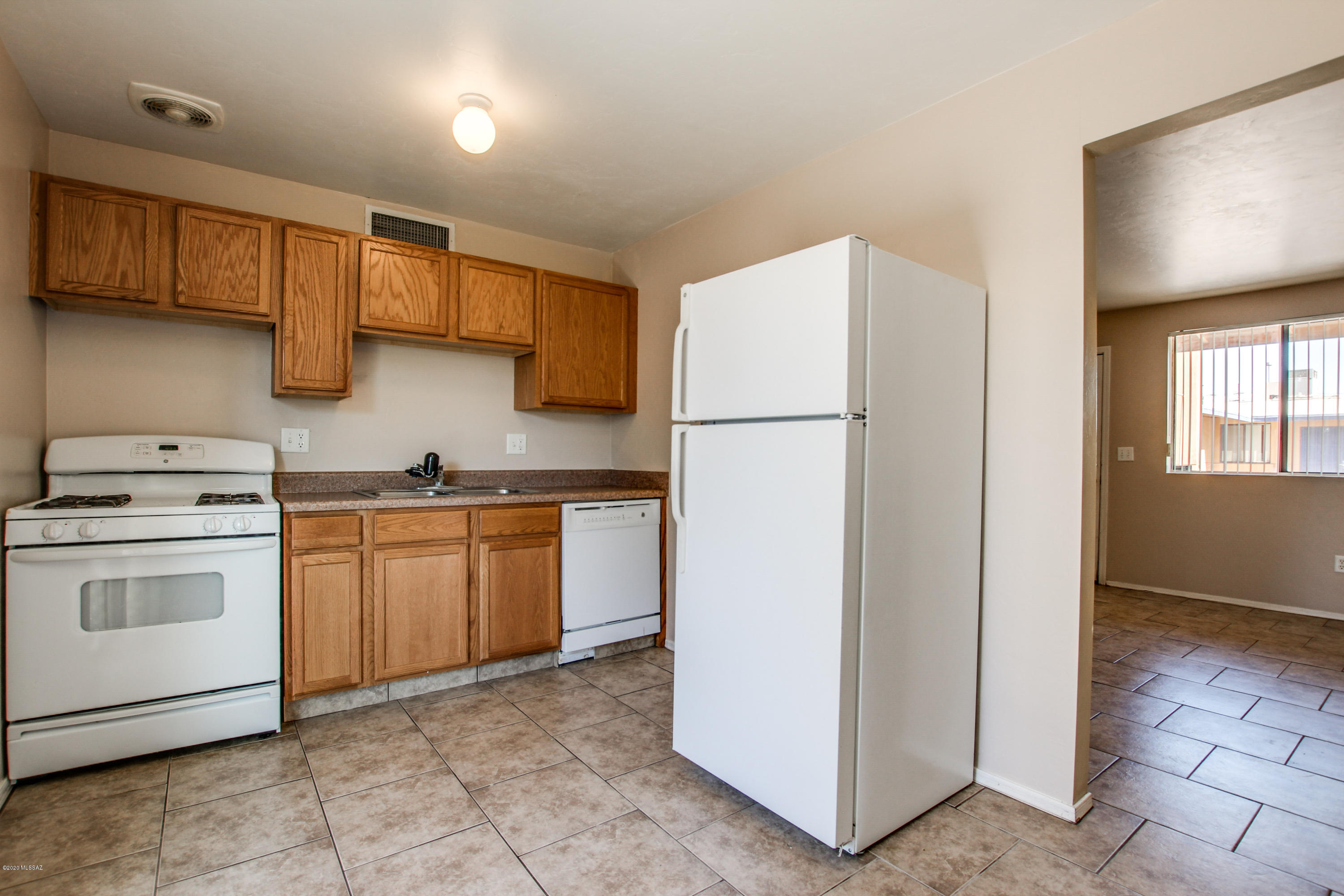 Sunset Foothills Condos (1-201) - Residential