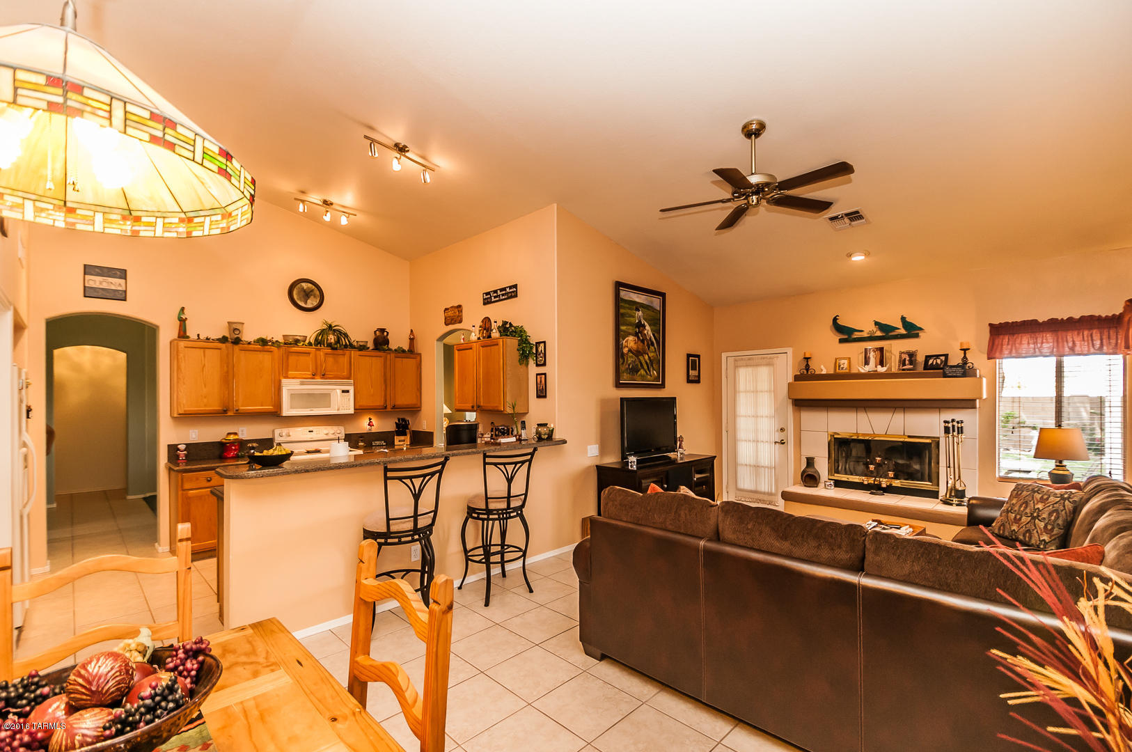 Hacienda Del Oro (1-78) - Residential