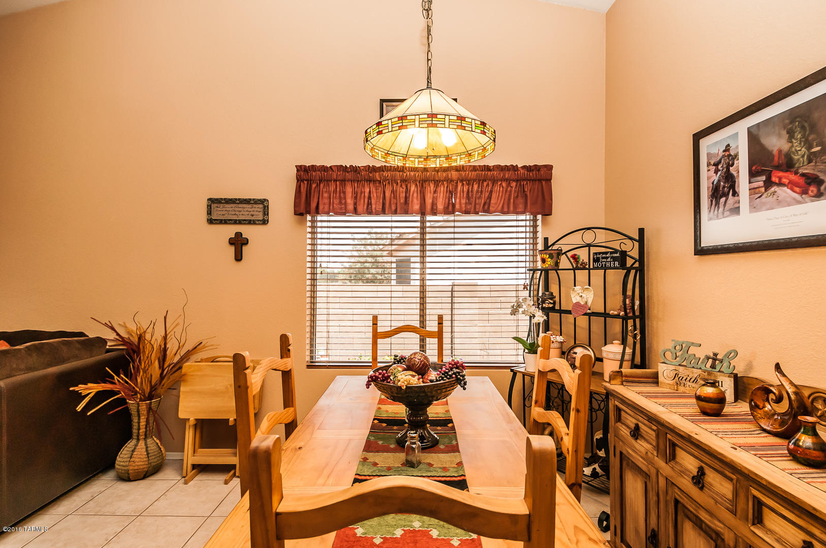Hacienda Del Oro (1-78) - Residential