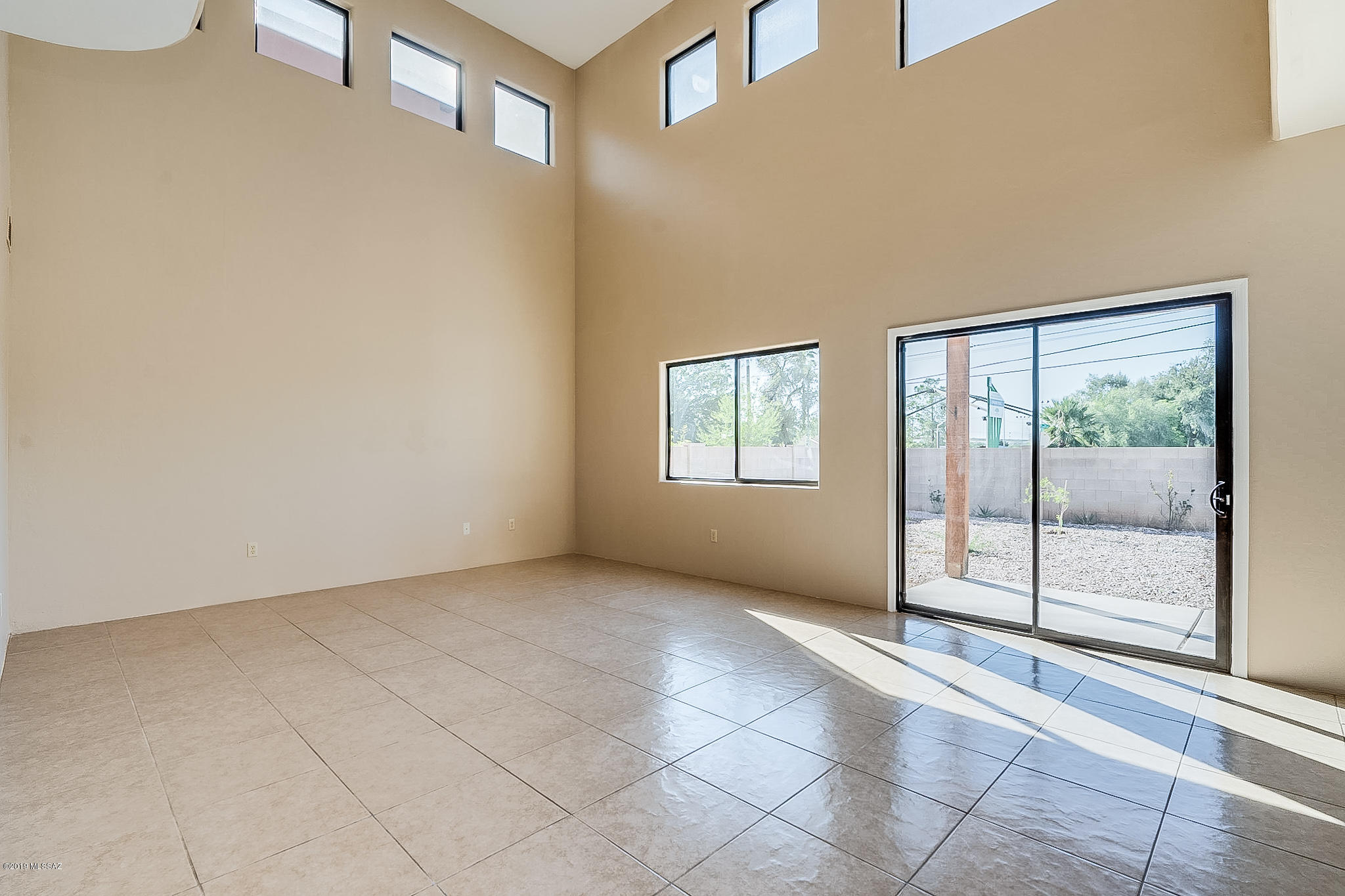 Paseo Estrella (1-104) - Residential
