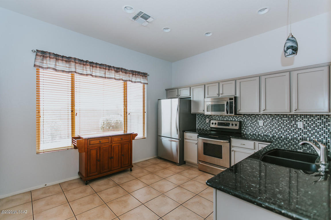 Continental Ranch Desert Traditions 1 (1-48) - Residential Lease