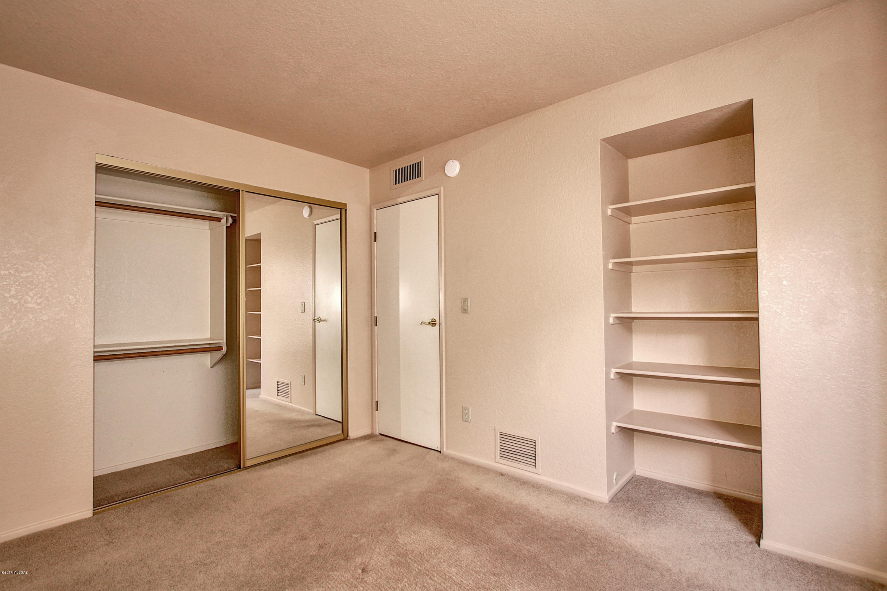 Desert Cove (1-65) - Residential