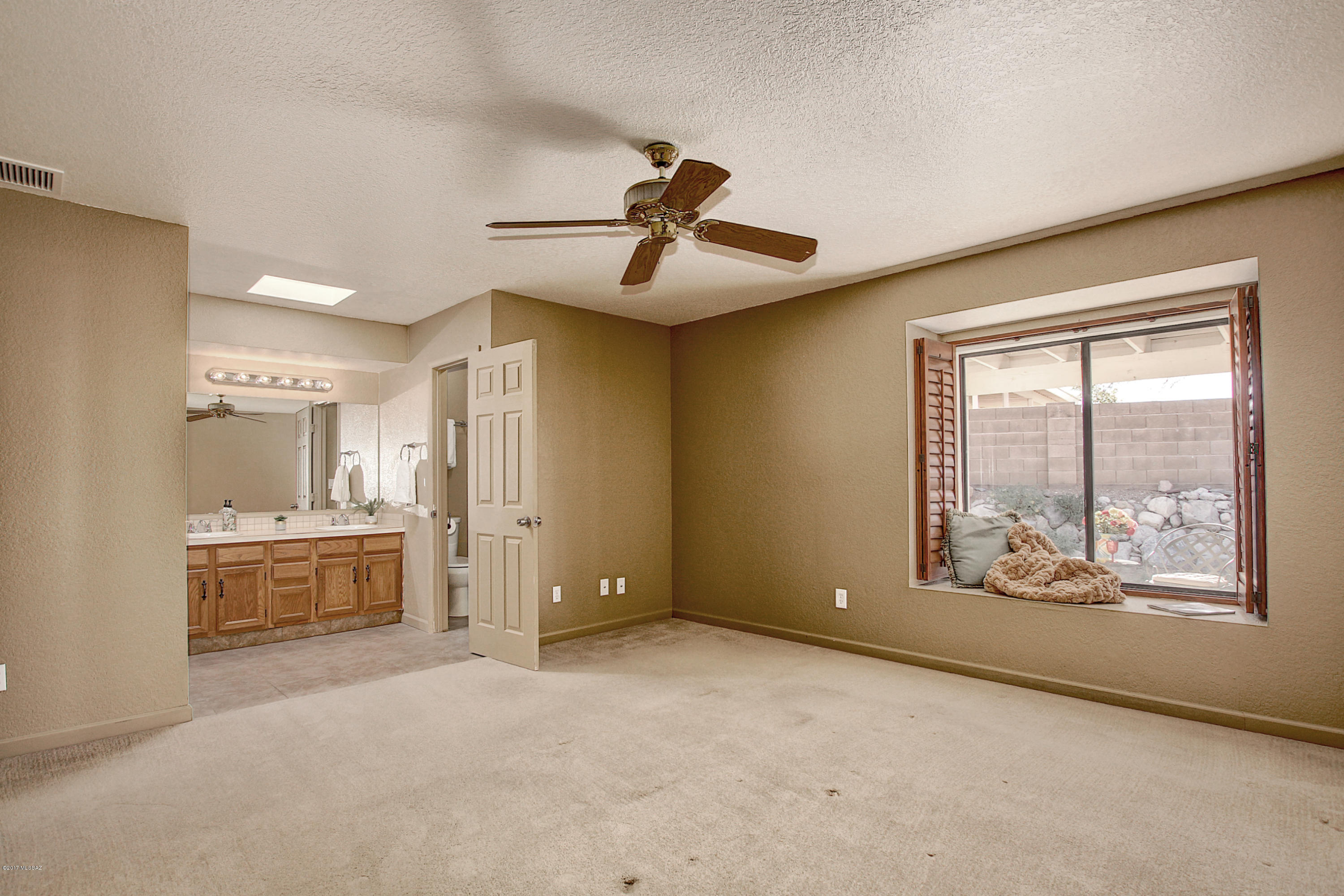 Desert Cove (1-65) - Residential