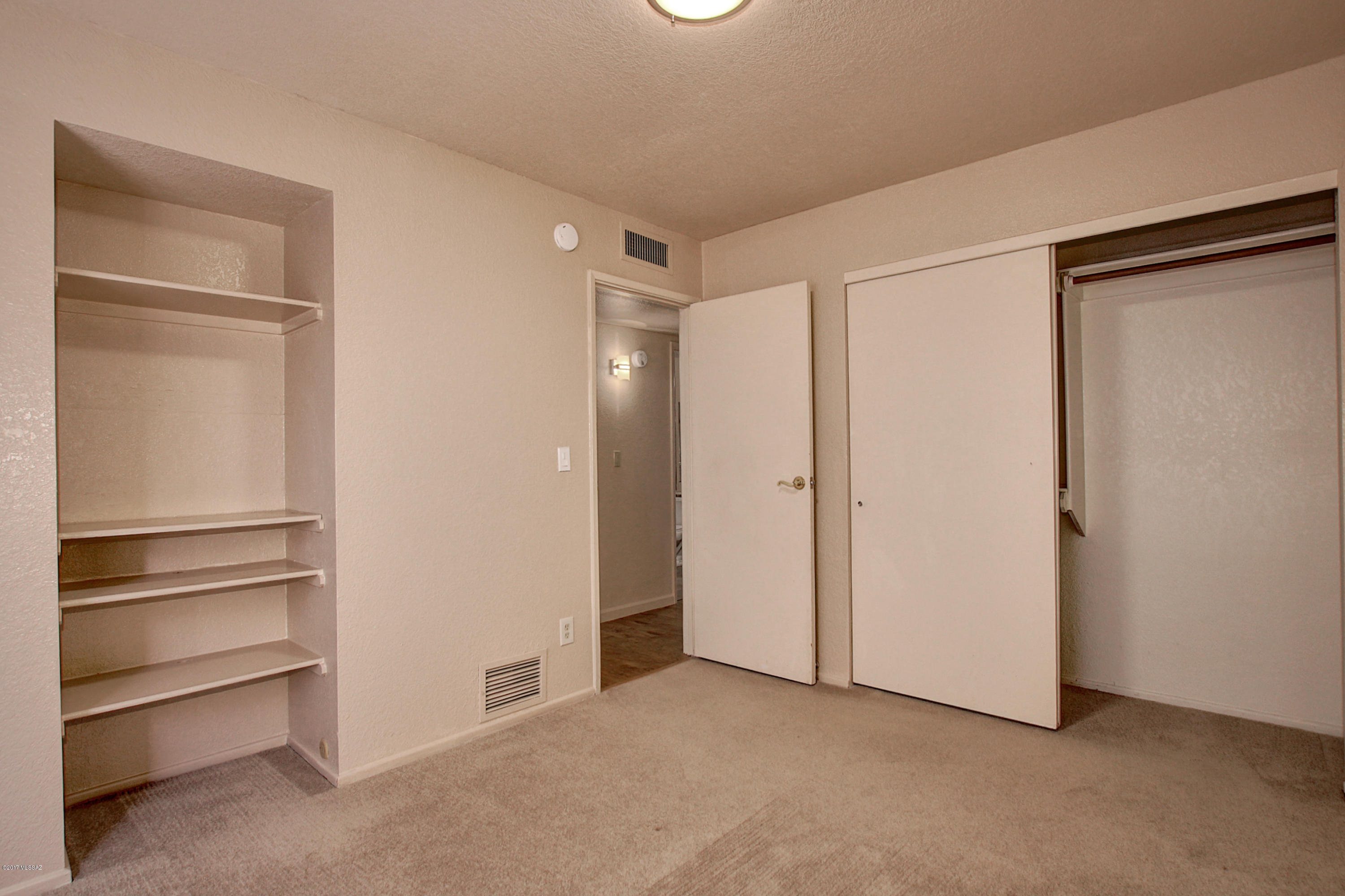 Desert Cove (1-65) - Residential
