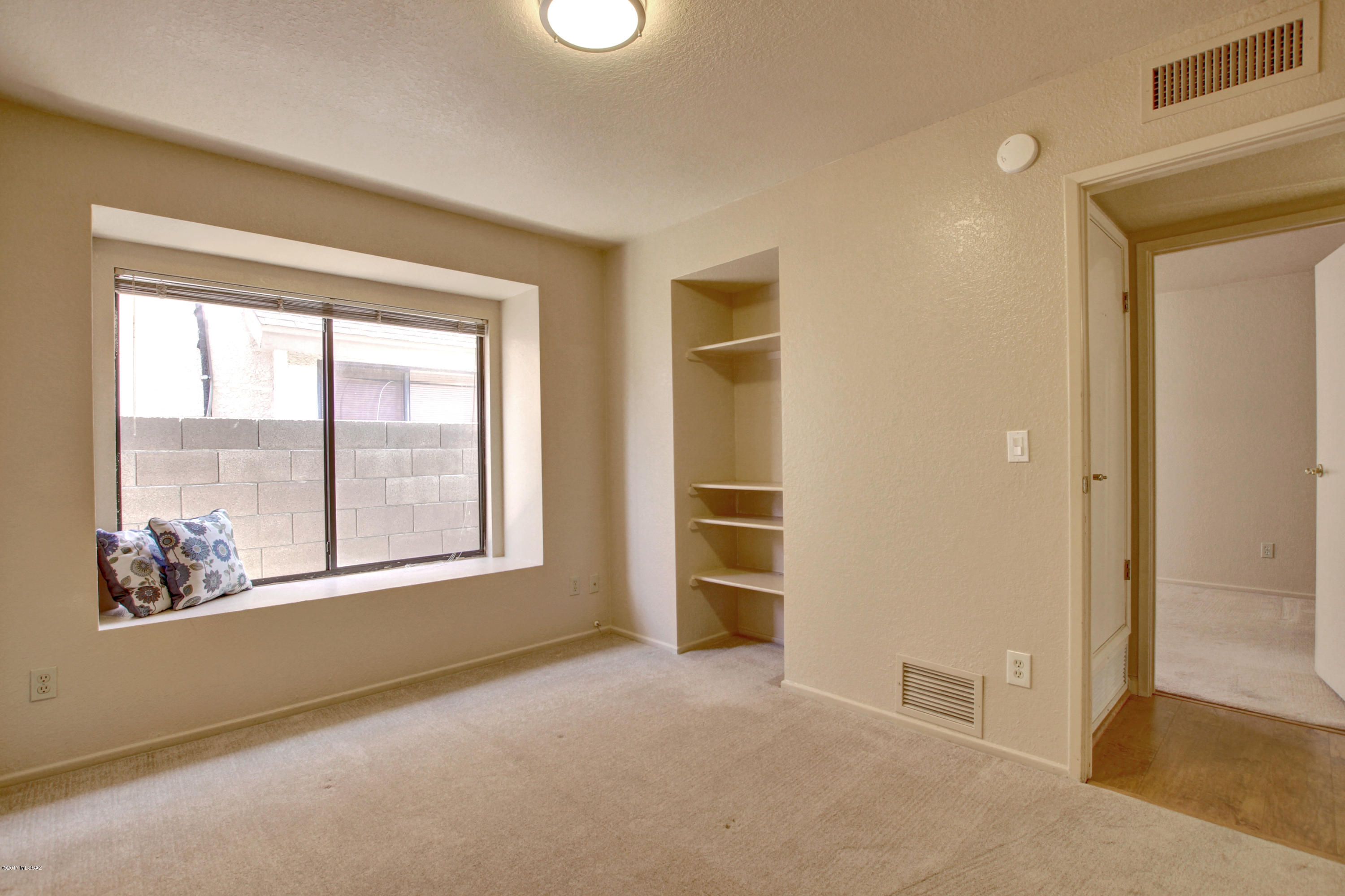 Desert Cove (1-65) - Residential