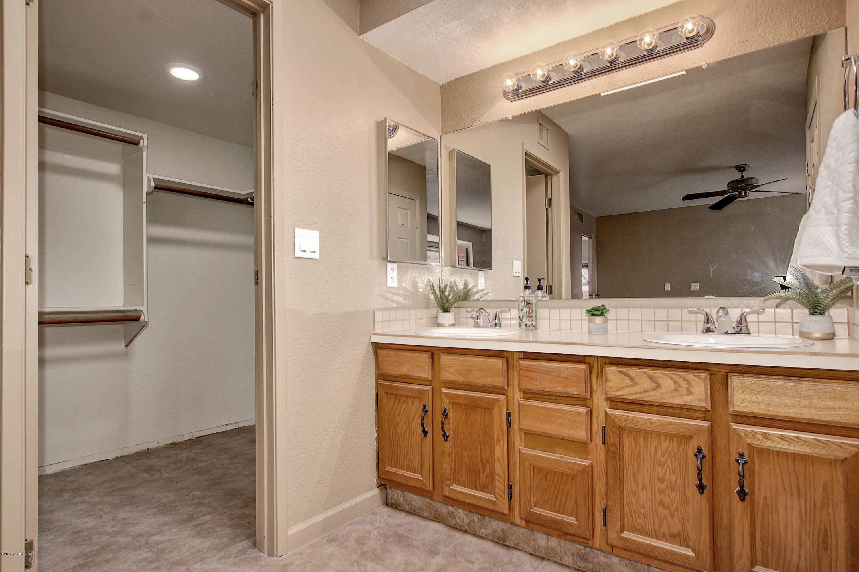 Desert Cove (1-65) - Residential