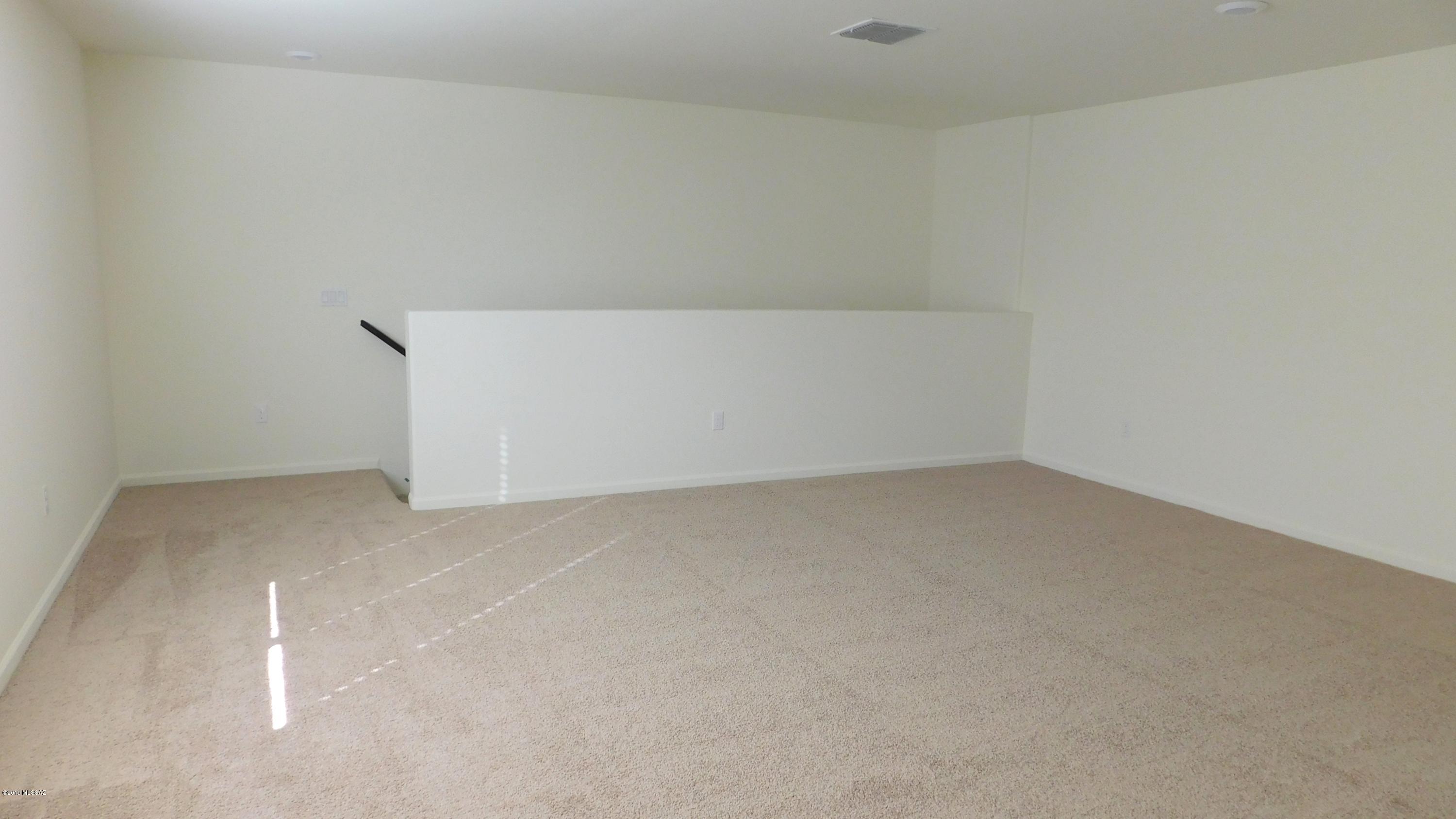 The Vistas At Rincon Knolls SQ20152600506 - Residential