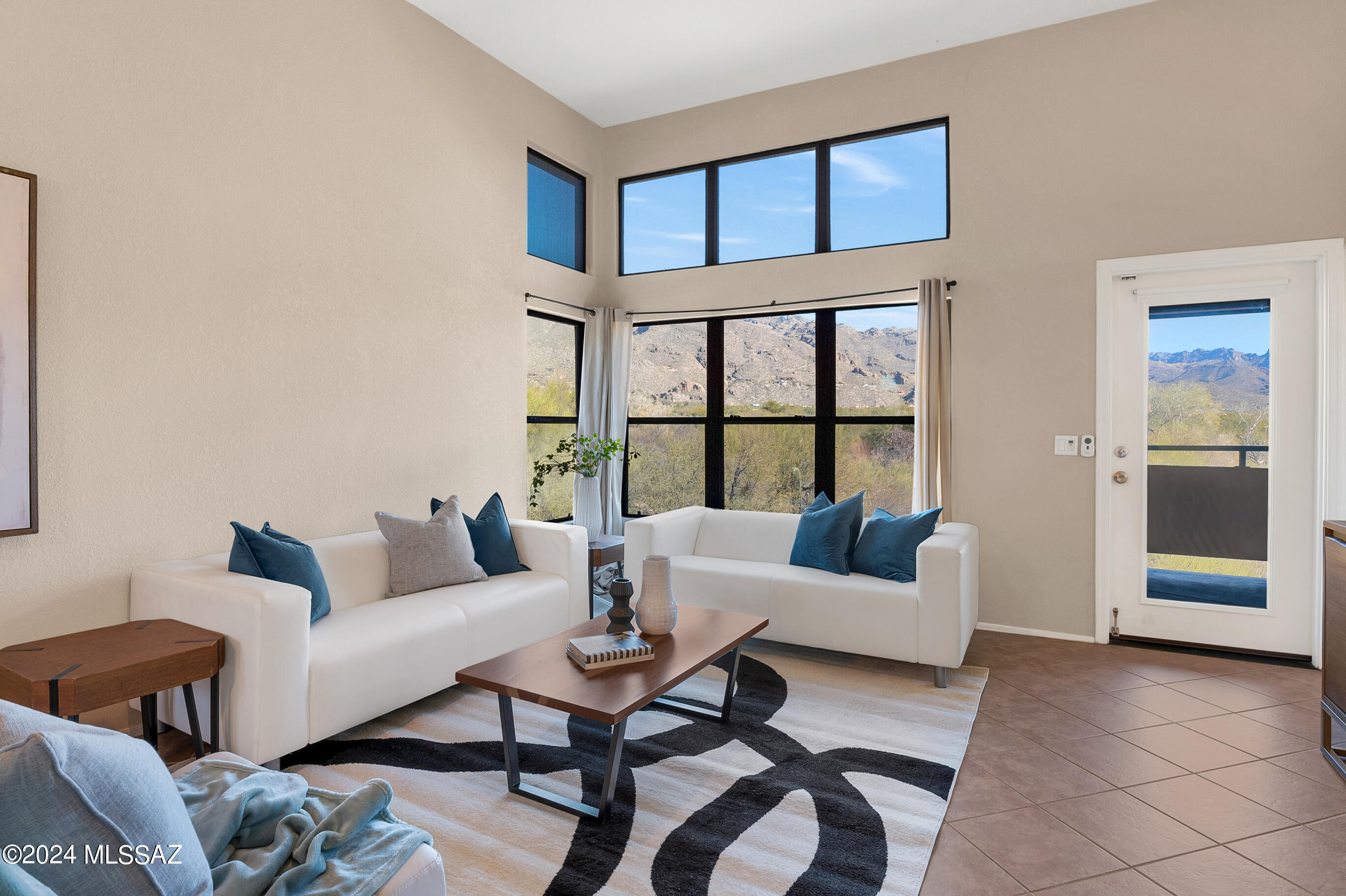 Greens at Ventana Canyon - Residential