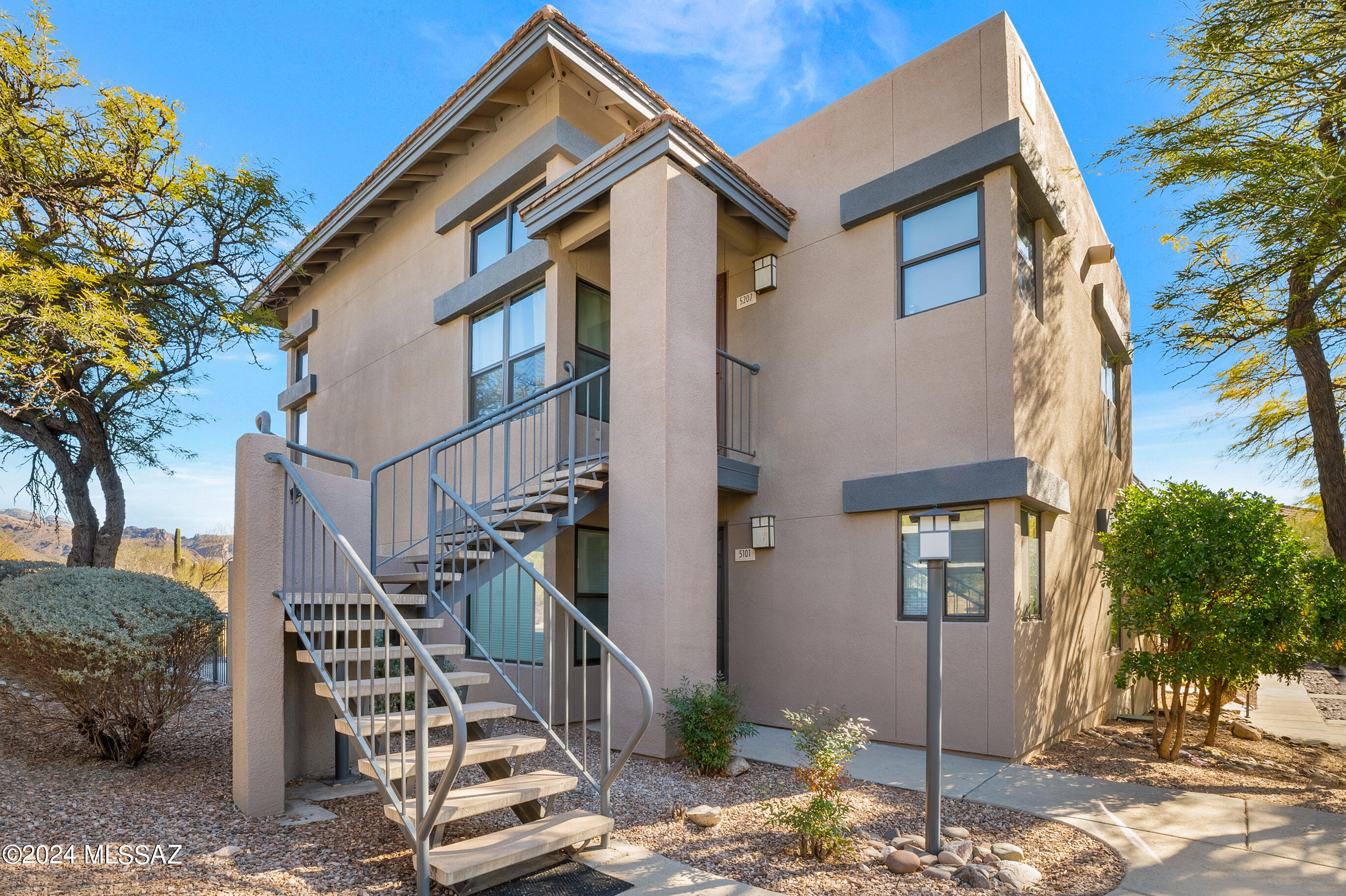 Greens at Ventana Canyon - Residential