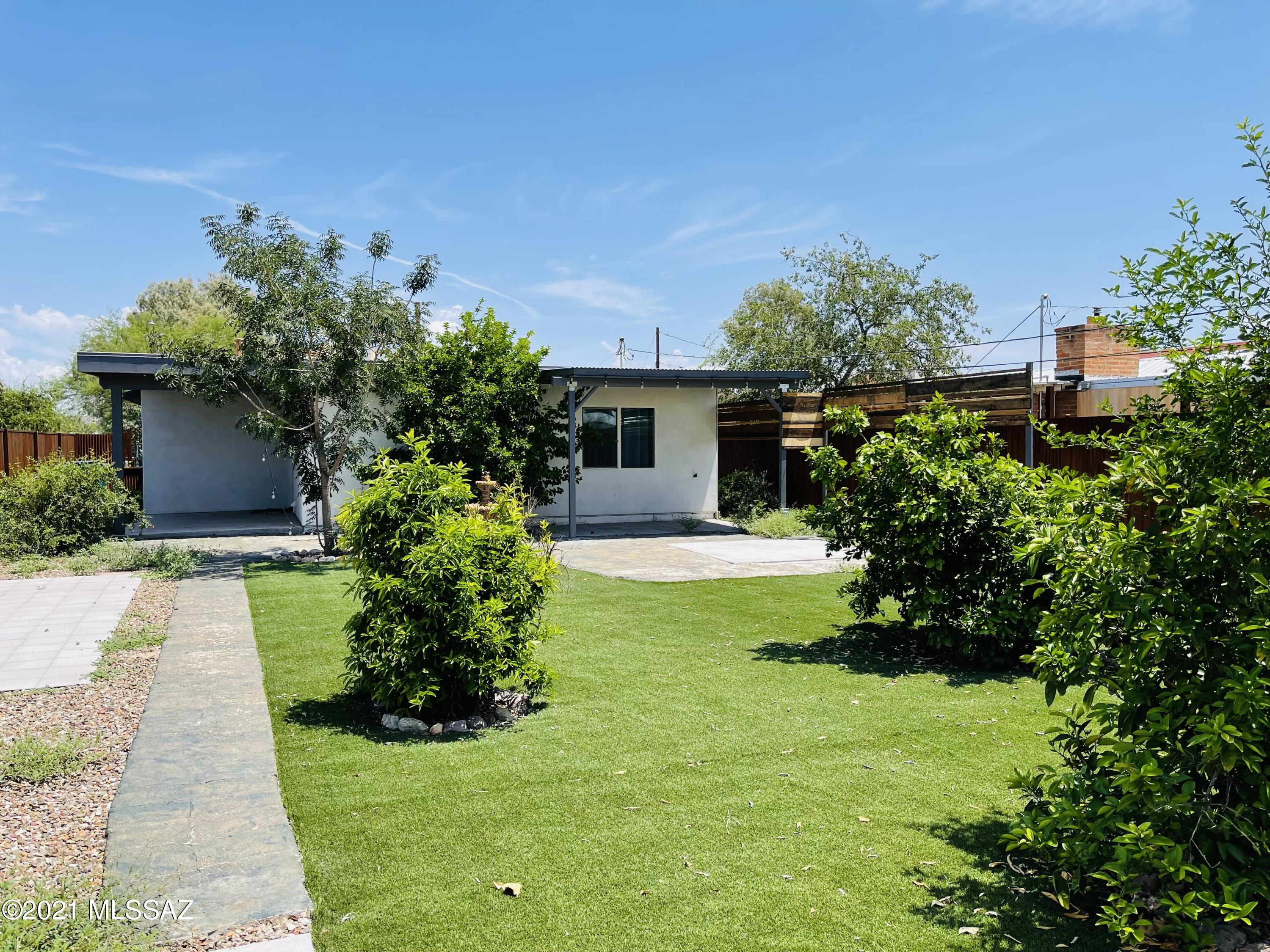 3 bedroom/2 bath Downtown Bungalow that has been completely remodeled.  One block from Mercado and the street car.  Backyard oasis with artificial turf, fruit trees and mountain/sunset views.  Enjoy the downtown lifestyle!!