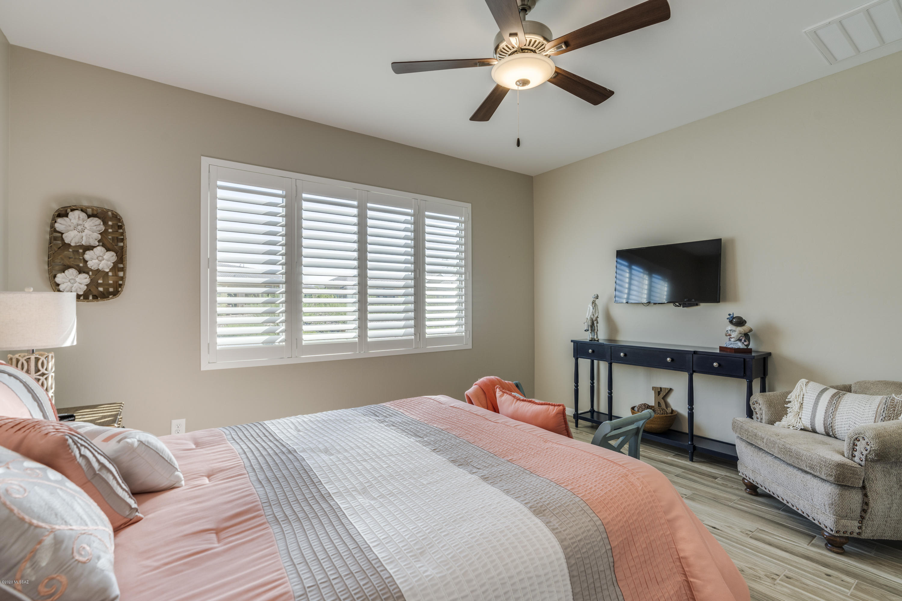 Quail Creek II Unit 33B SQ20161810746 - Residential