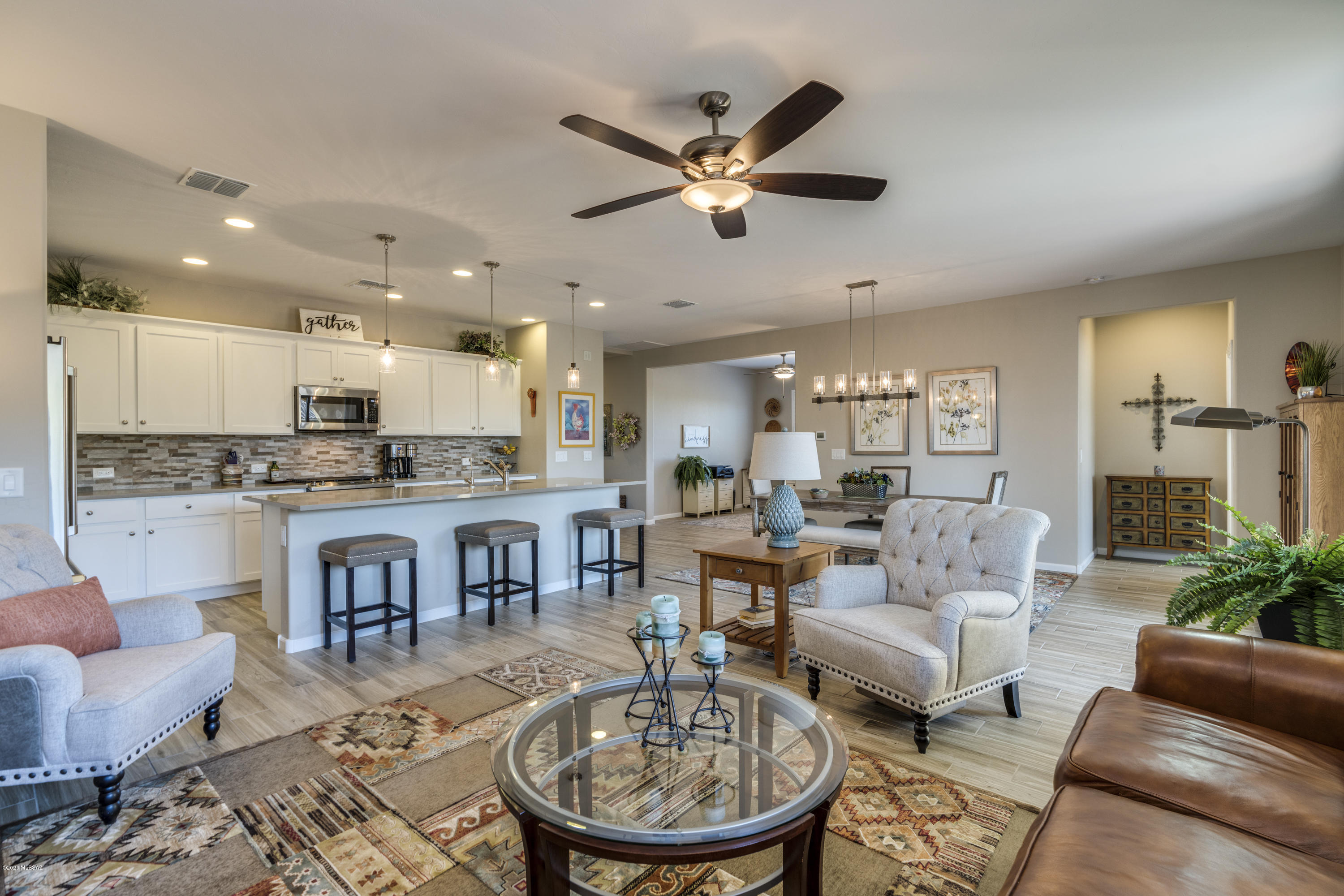 Quail Creek II Unit 33B SQ20161810746 - Residential