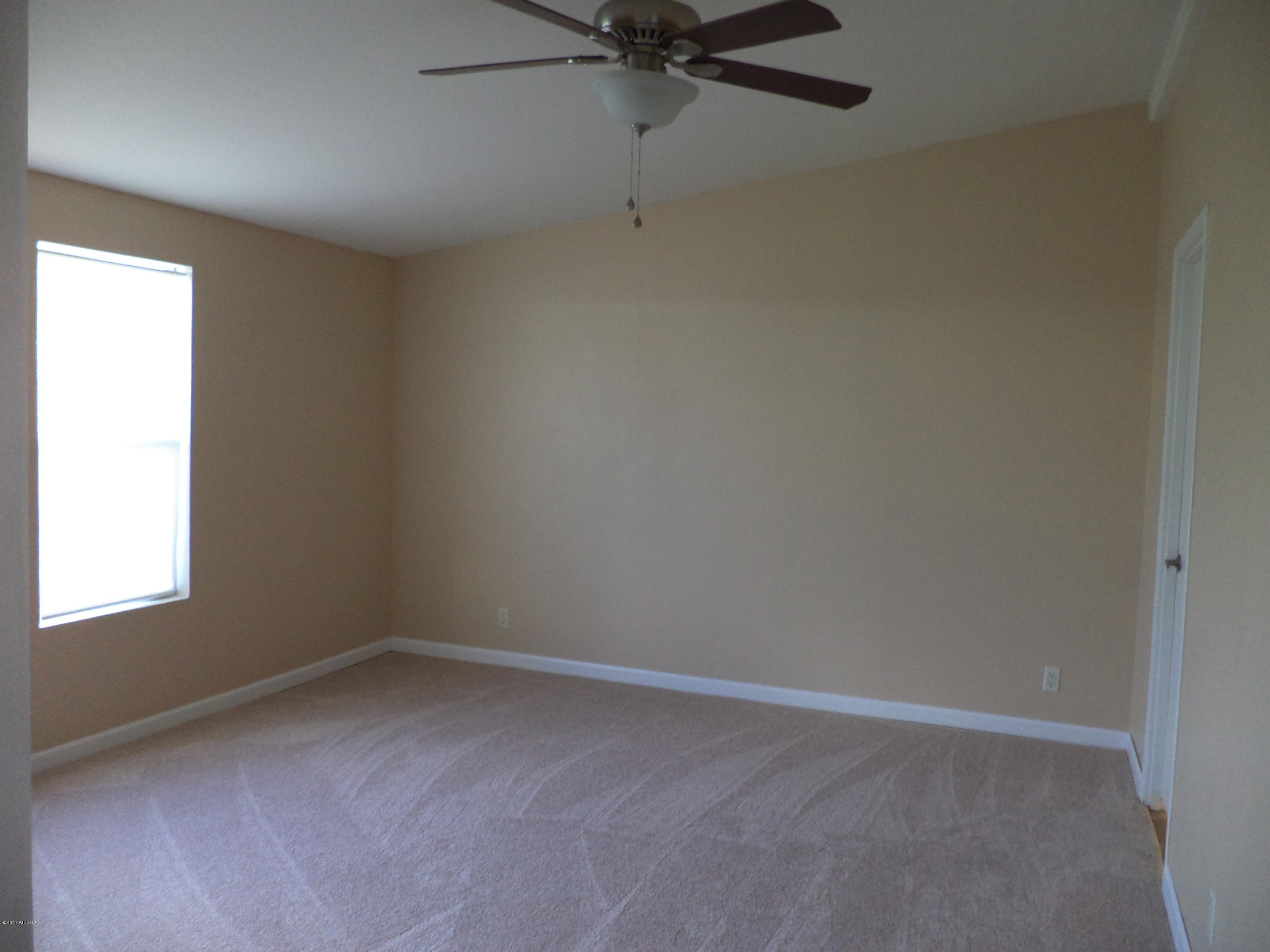 Lincoln Terrace (1-43) - Residential