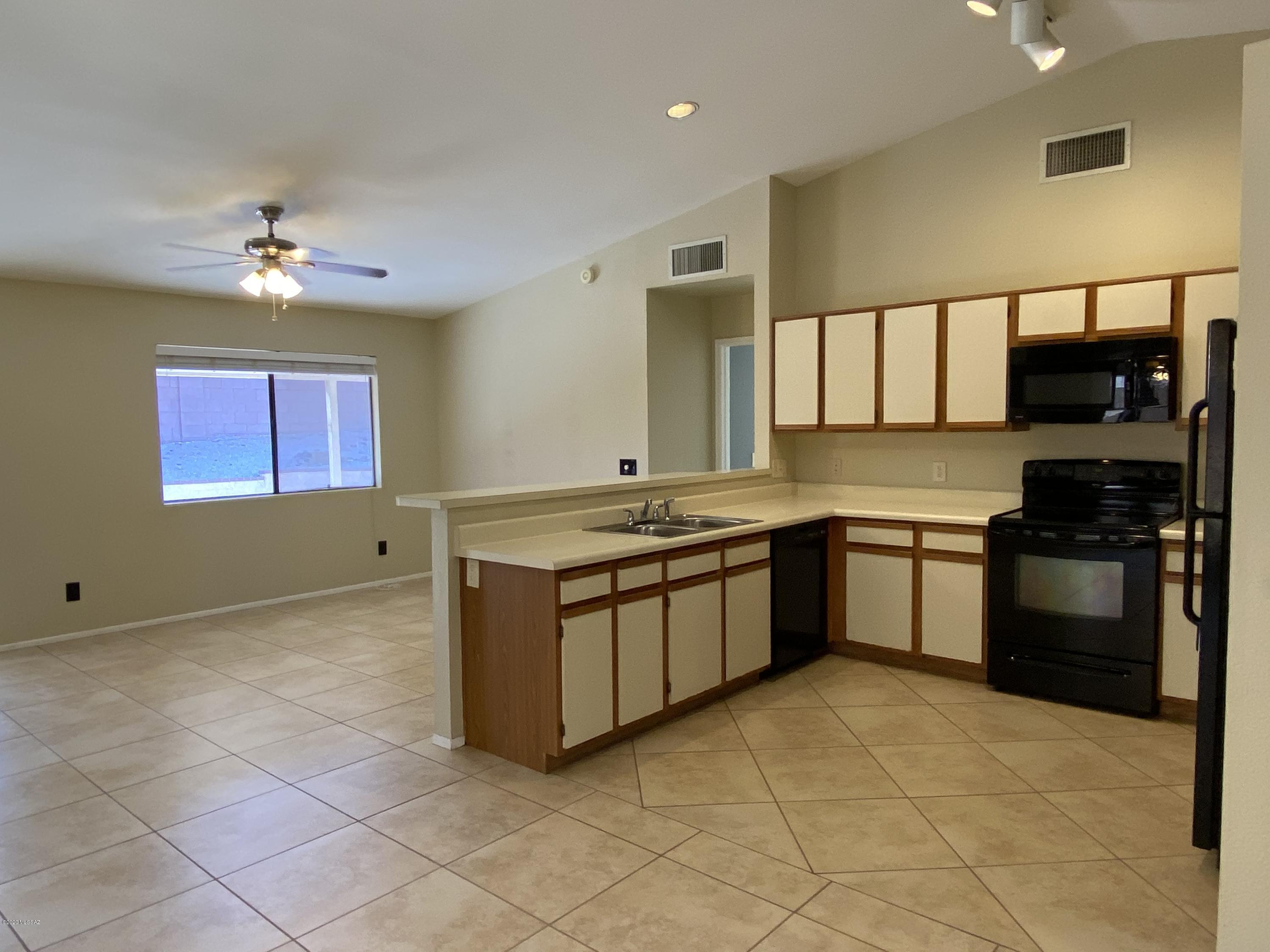Macalester Park (1-142) - Residential