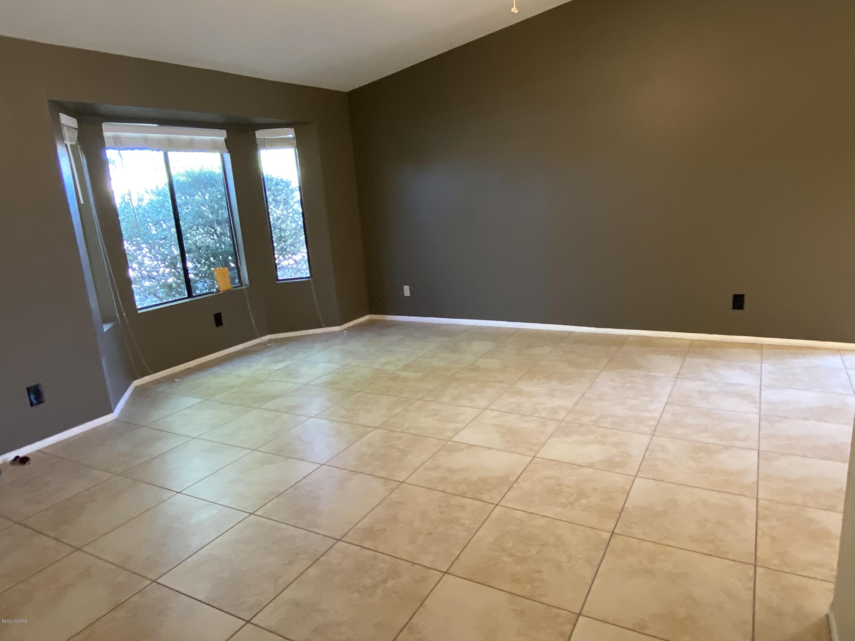 Macalester Park (1-142) - Residential