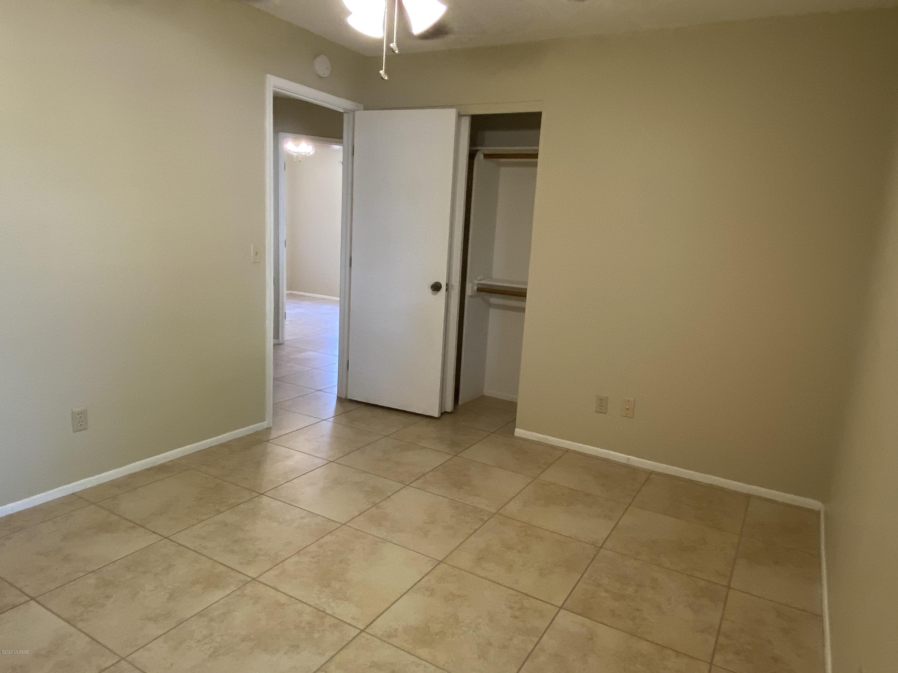 Macalester Park (1-142) - Residential