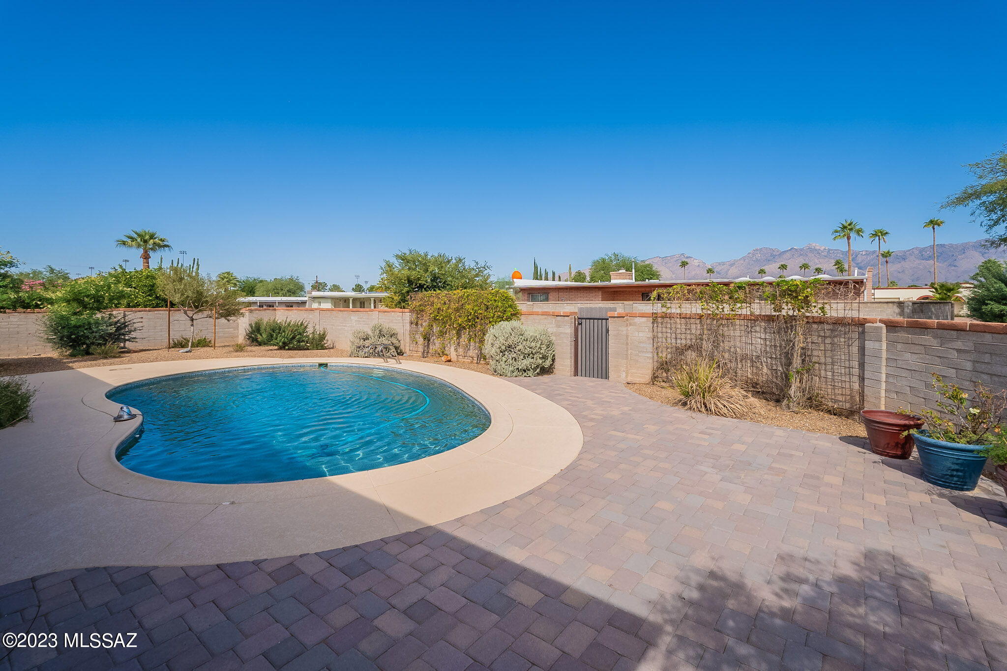 Tanque Verde Heights (1-36) - Residential