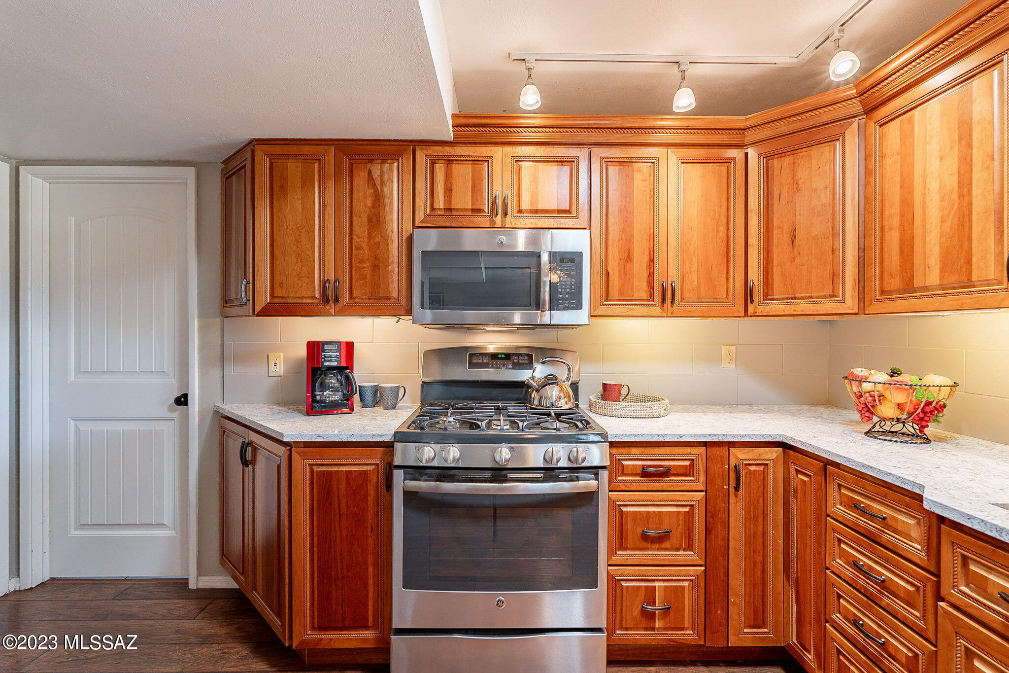 Tanque Verde Heights (1-36) - Residential