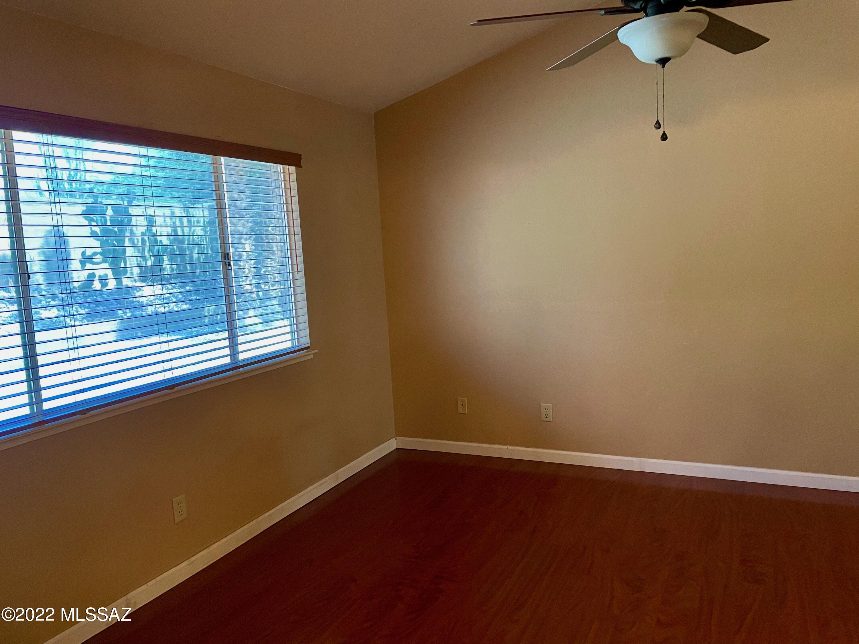 Elliott Homes At Rita Ranch (1-521) - Residential