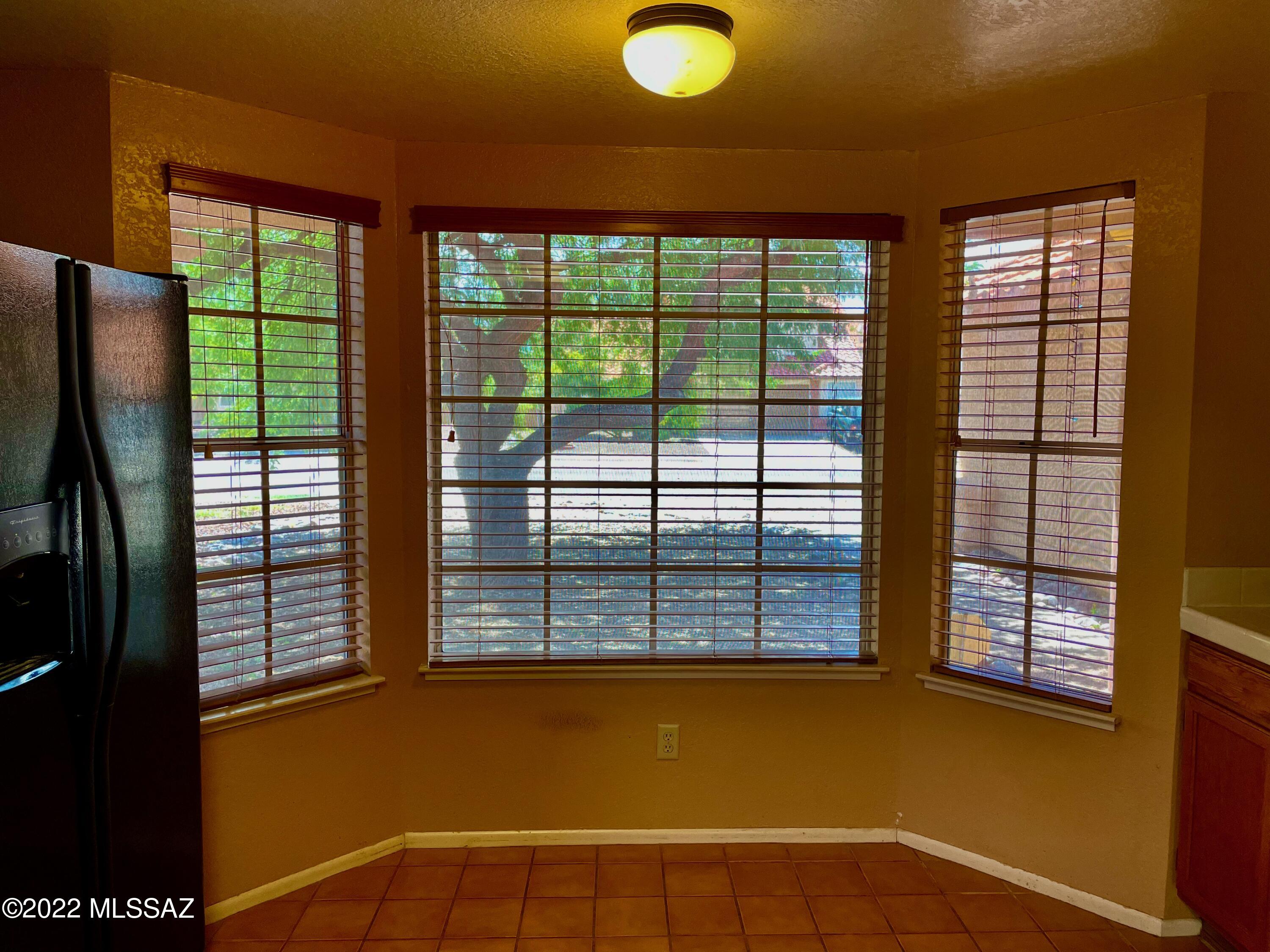 Elliott Homes At Rita Ranch (1-521) - Residential