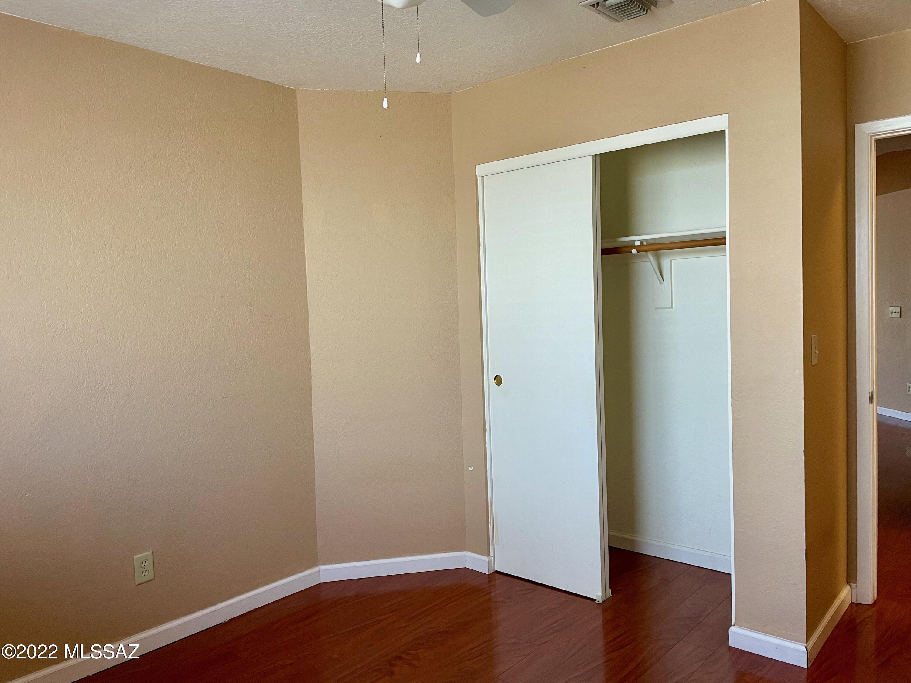 Elliott Homes At Rita Ranch (1-521) - Residential