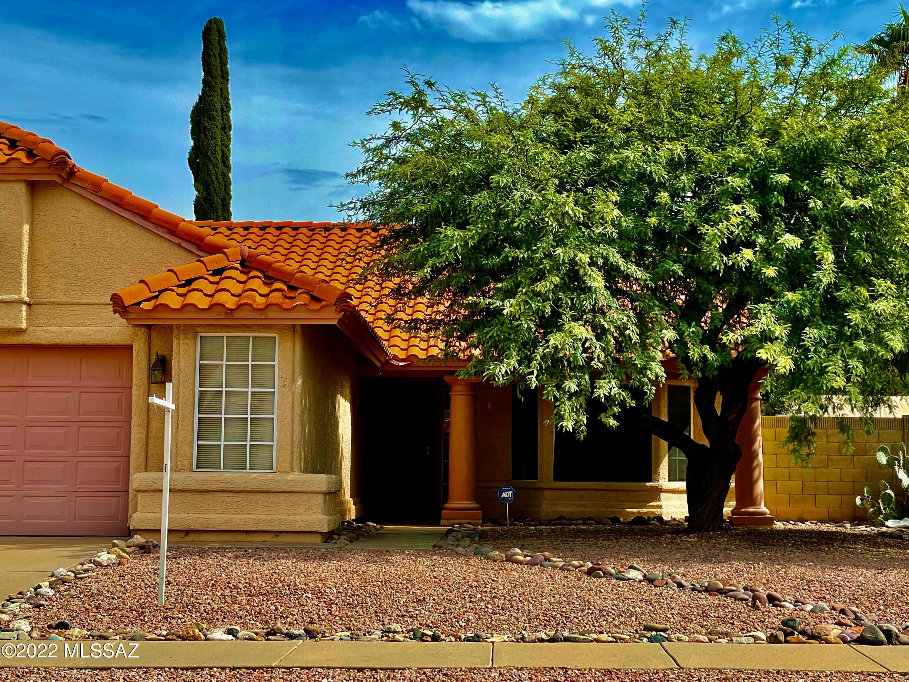 Elliott Homes At Rita Ranch (1-521) - Residential