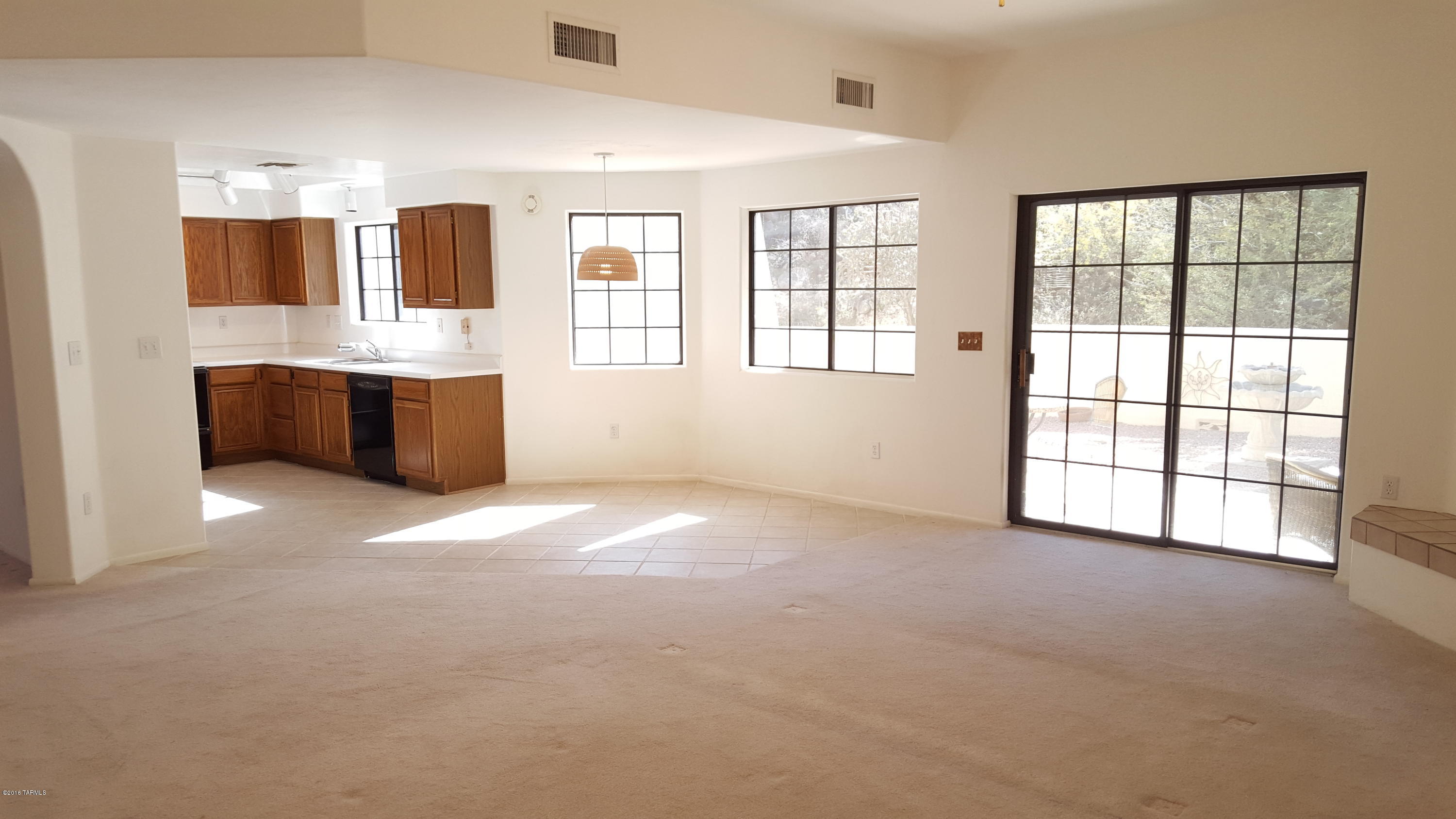 Deer Run (1-63) - Residential Lease