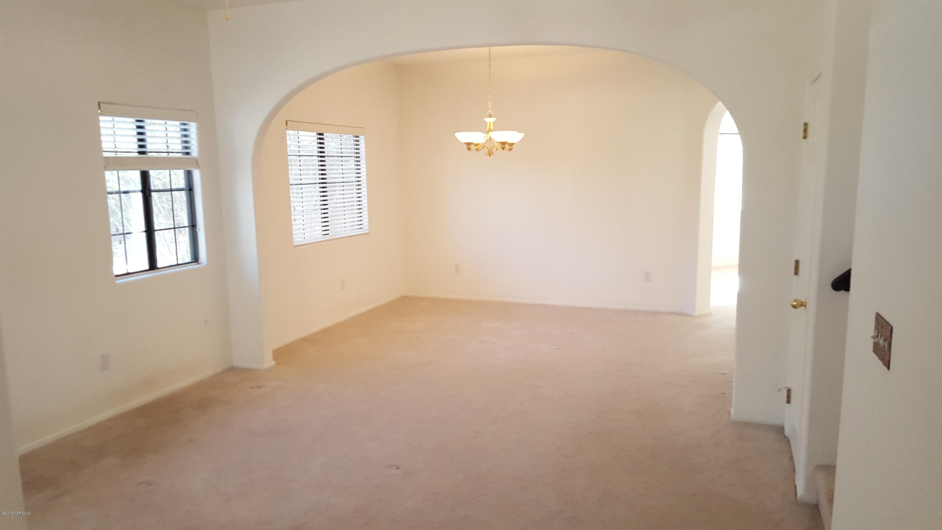 Deer Run (1-63) - Residential Lease