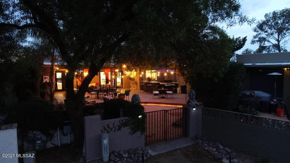 Casas De Oro(1-2) - Residential