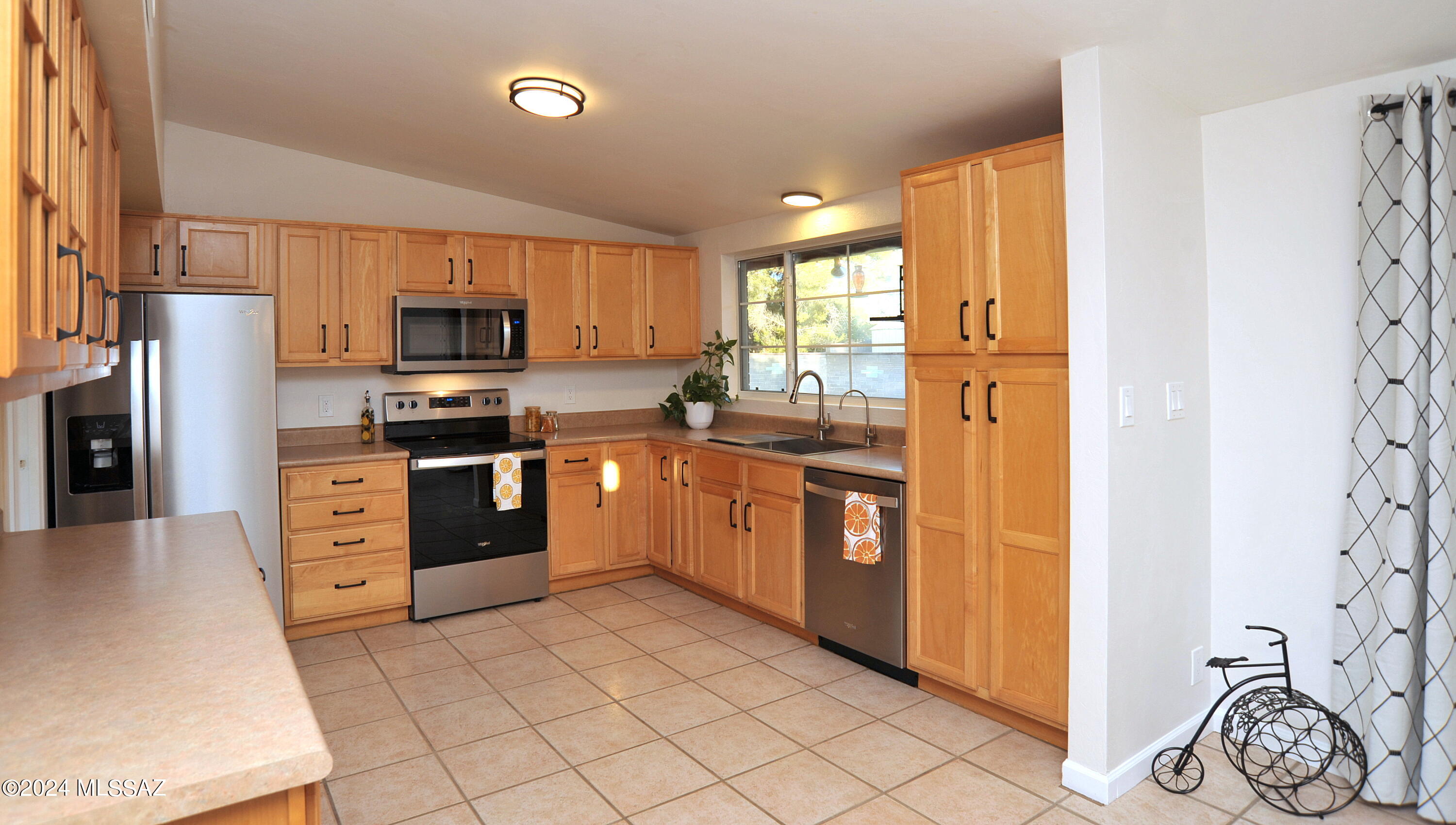 Sunshine Homes Acres - Residential