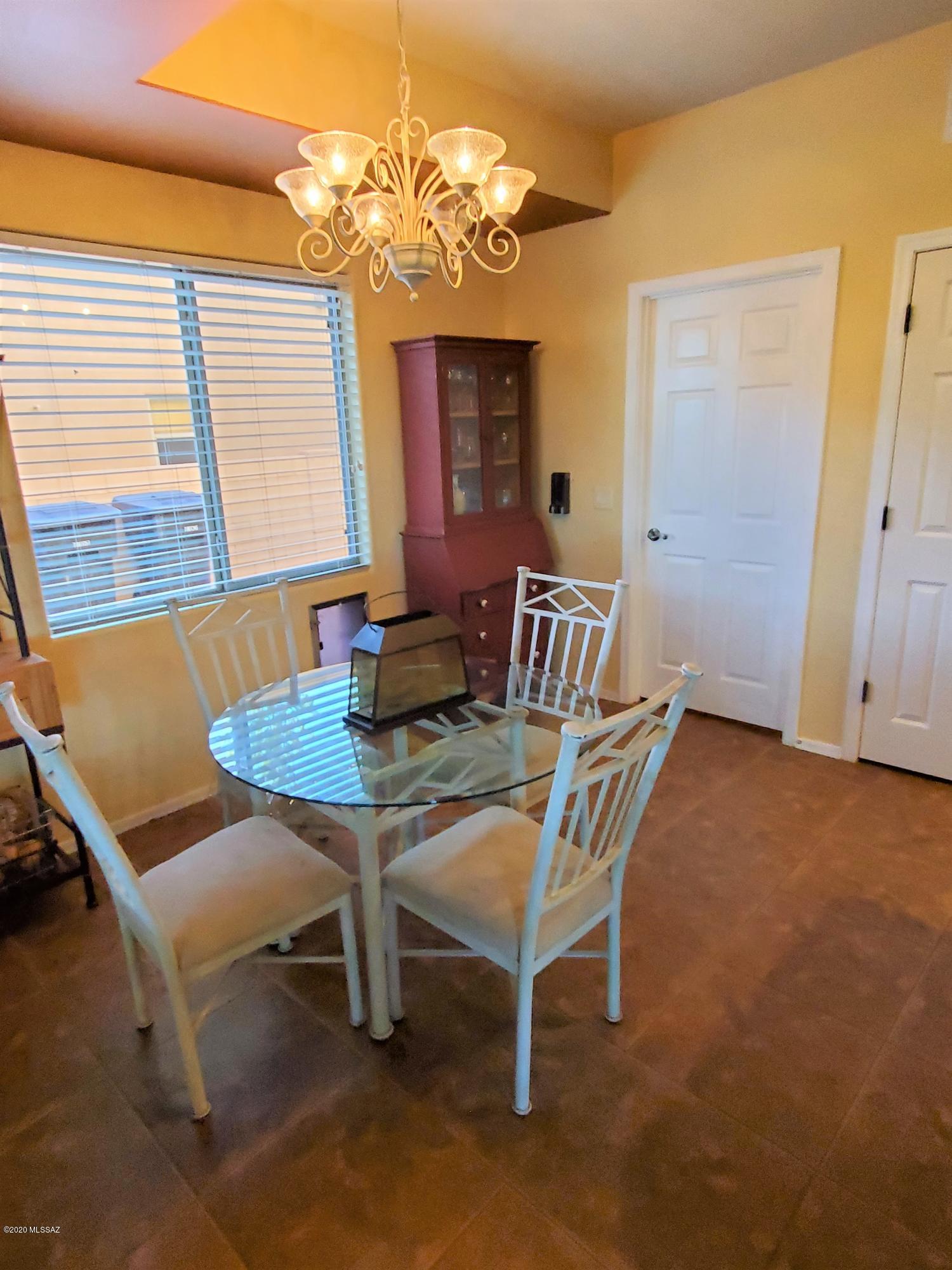 Rancho Del Lago (541-607) - Residential
