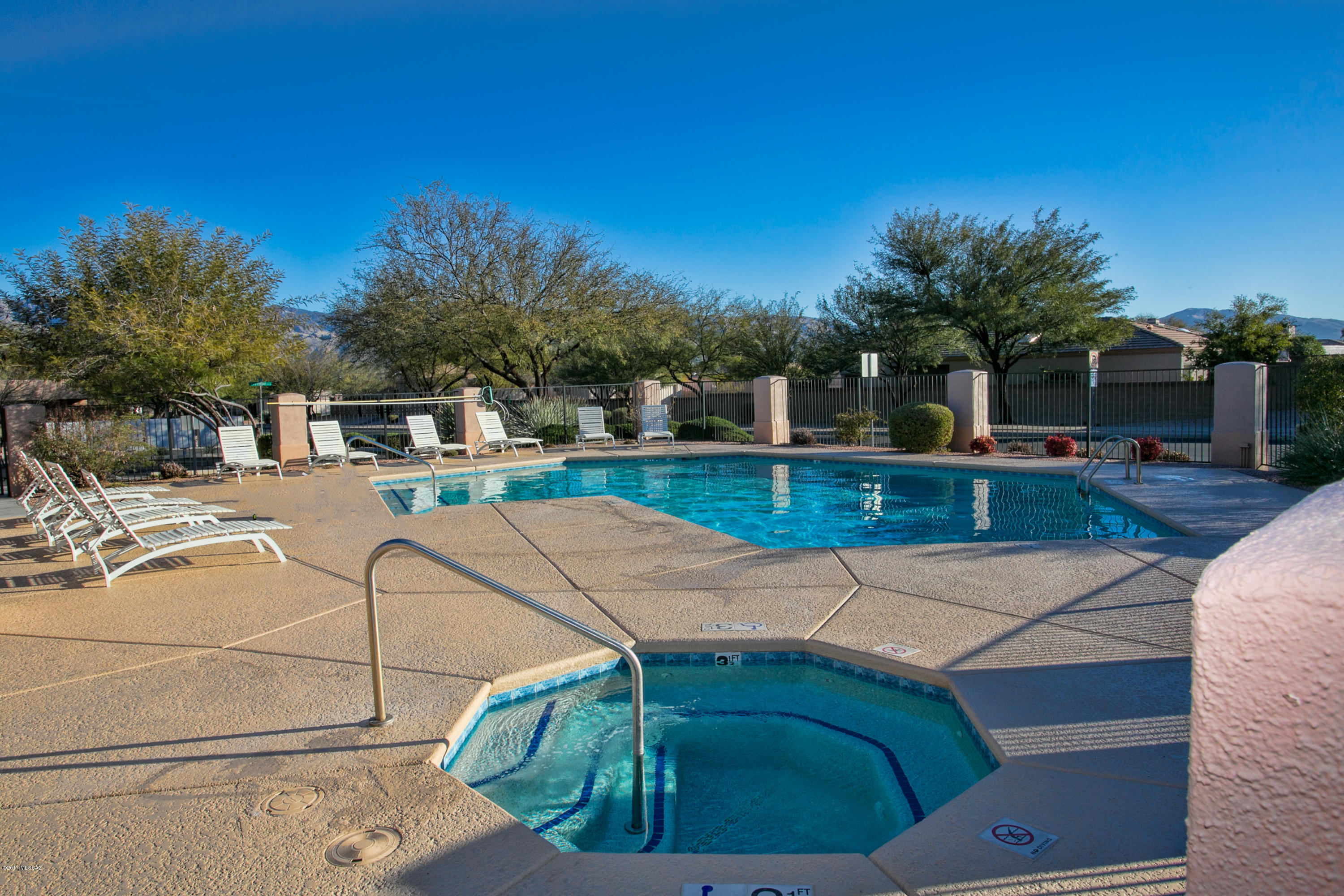 Rancho Esperero (1-343) - Residential