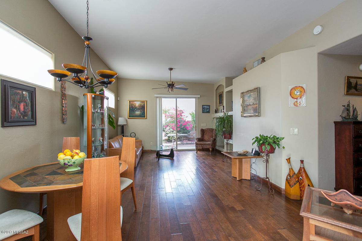 Rancho Esperero (1-343) - Residential