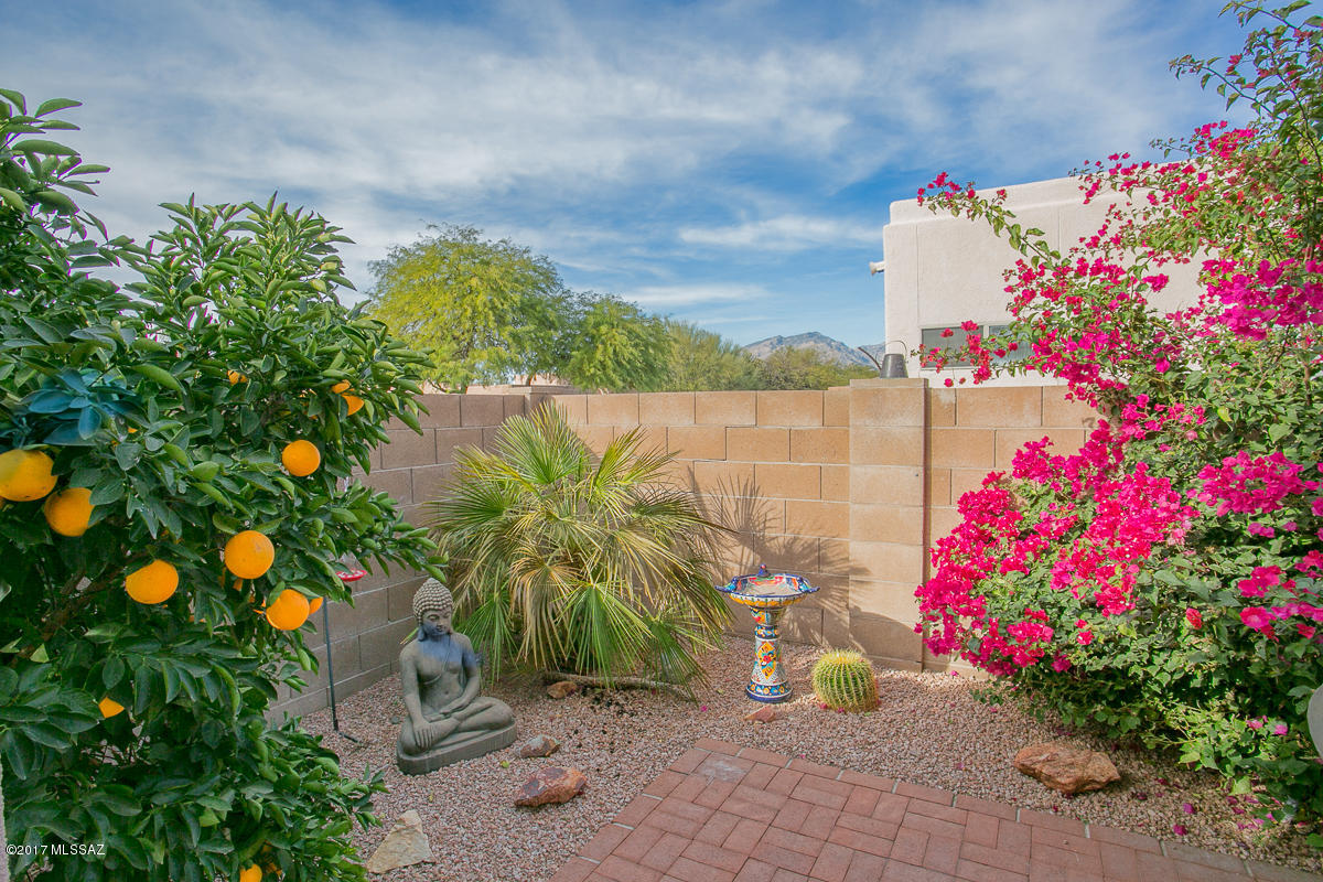 Rancho Esperero (1-343) - Residential