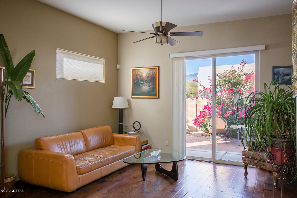 Rancho Esperero (1-343) - Residential