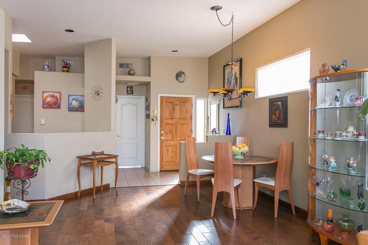 Rancho Esperero (1-343) - Residential