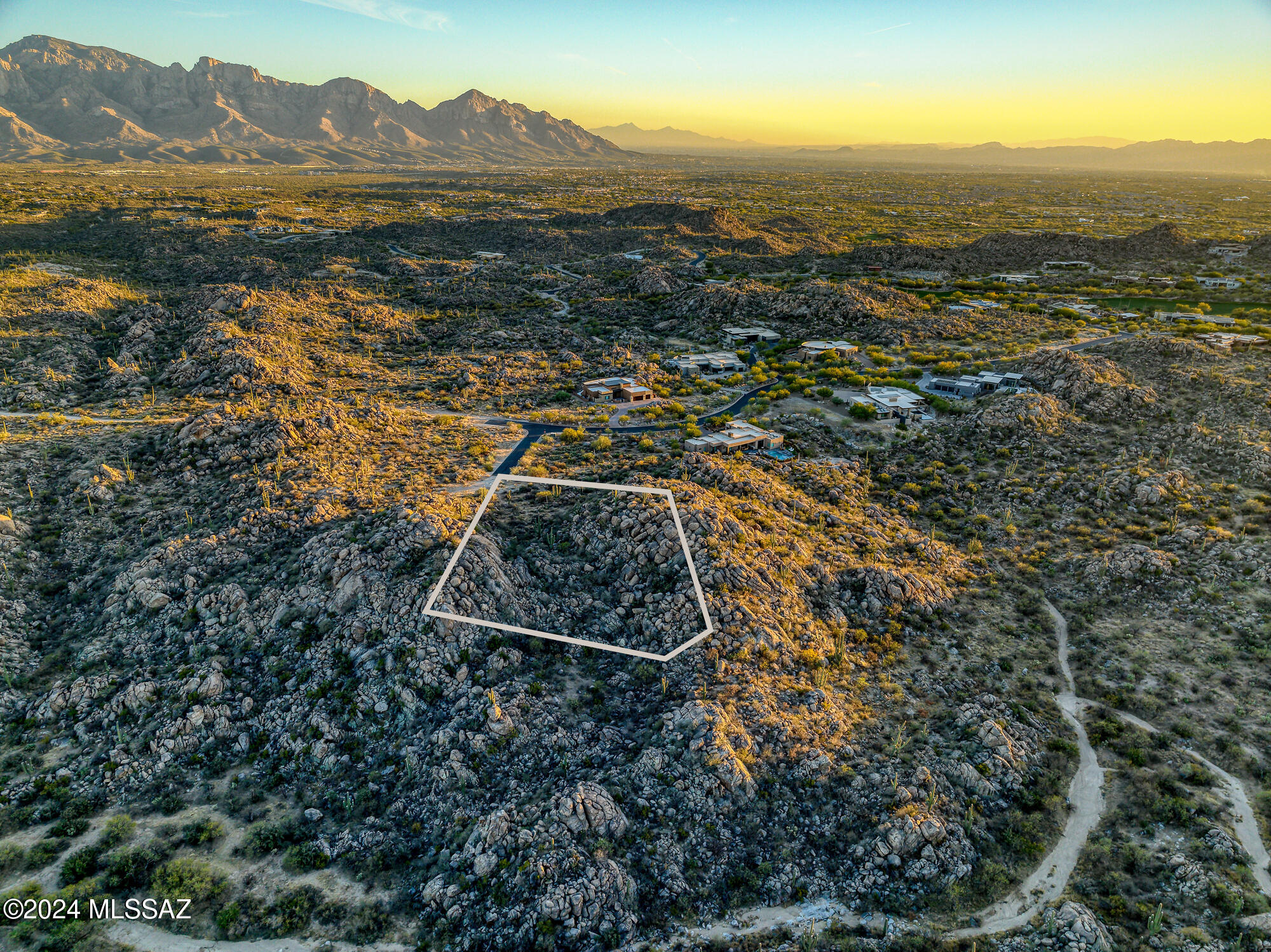 Stone Canyon IV - Land