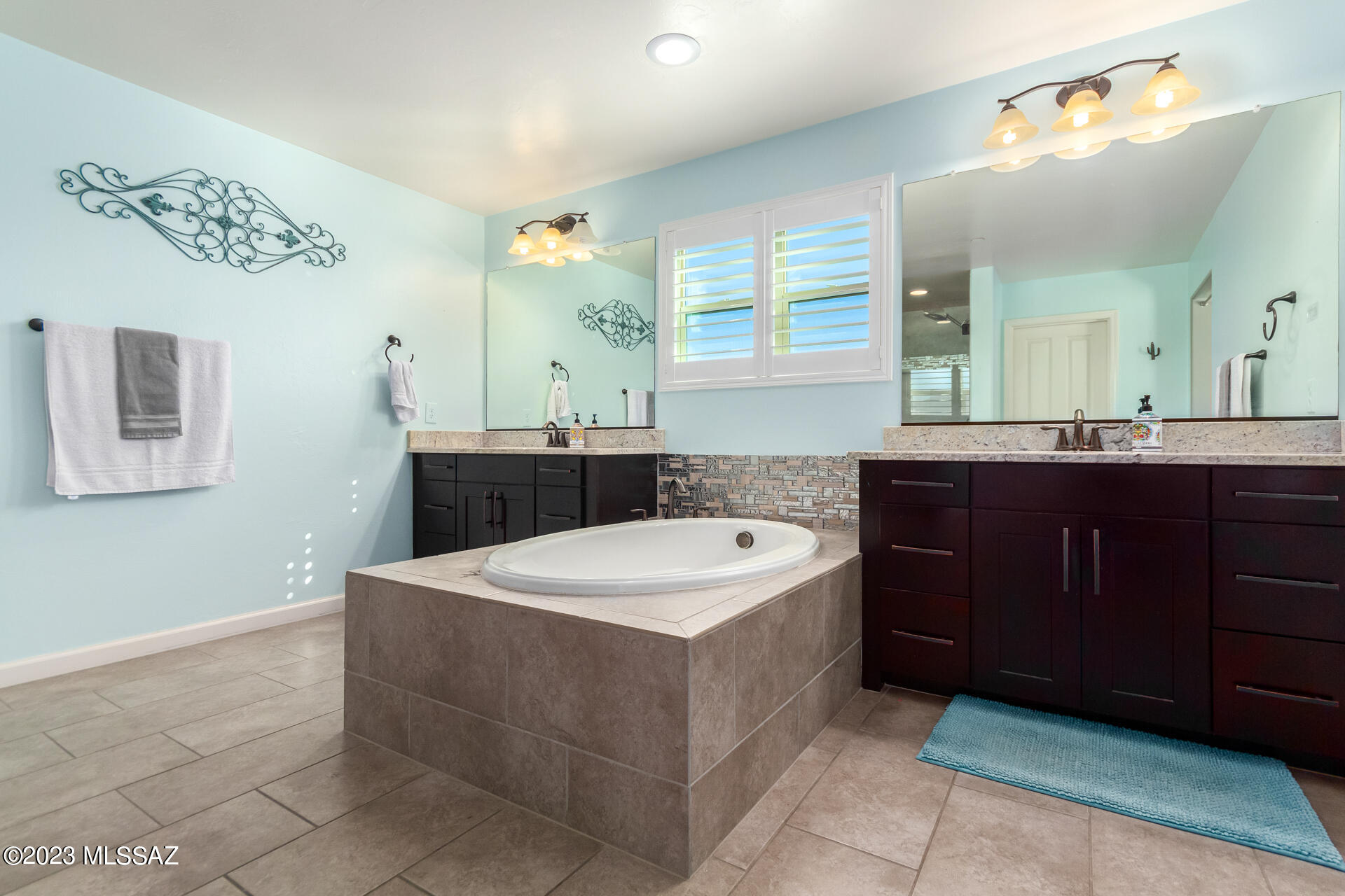 Rancho De Plata SQ20132830156 - Residential