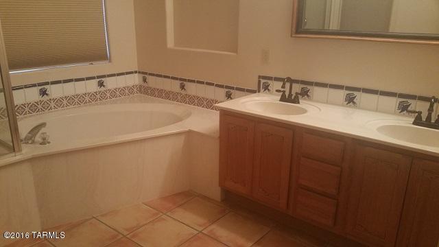 Ironwood Meadows(1-103) - Residential Lease