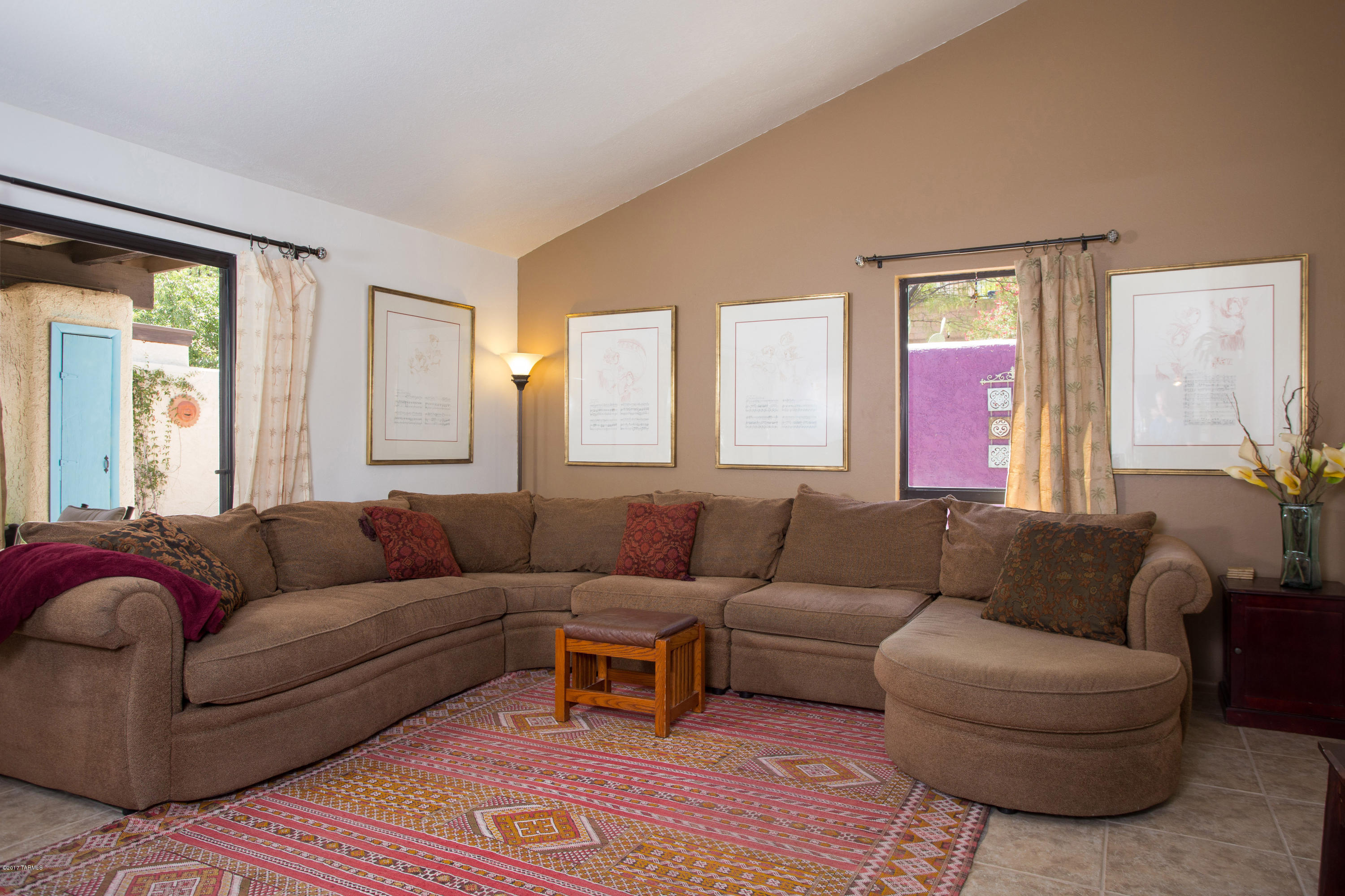Villa Del Rio (1-148) - Residential