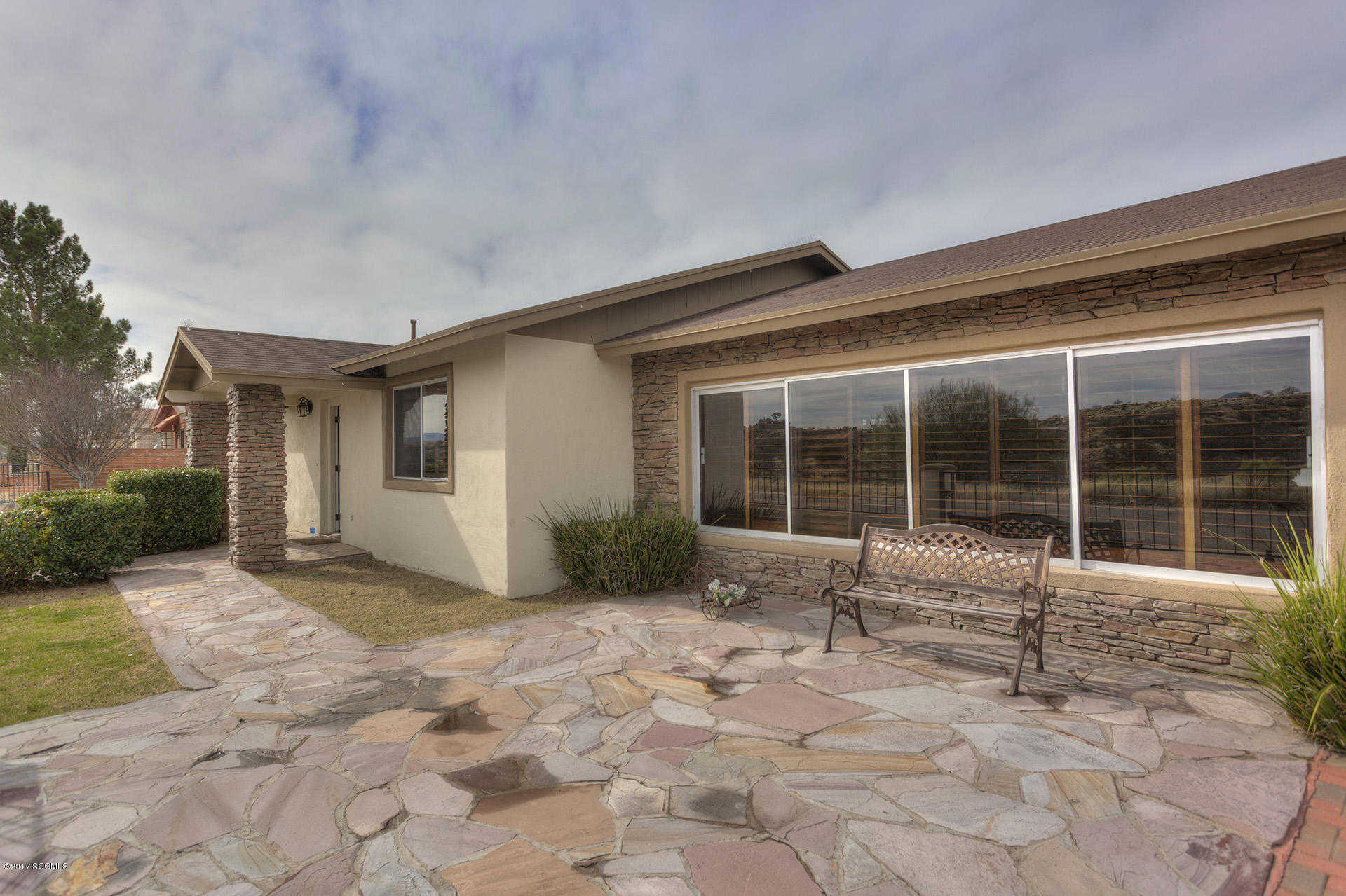 Villa Hermosa - Residential